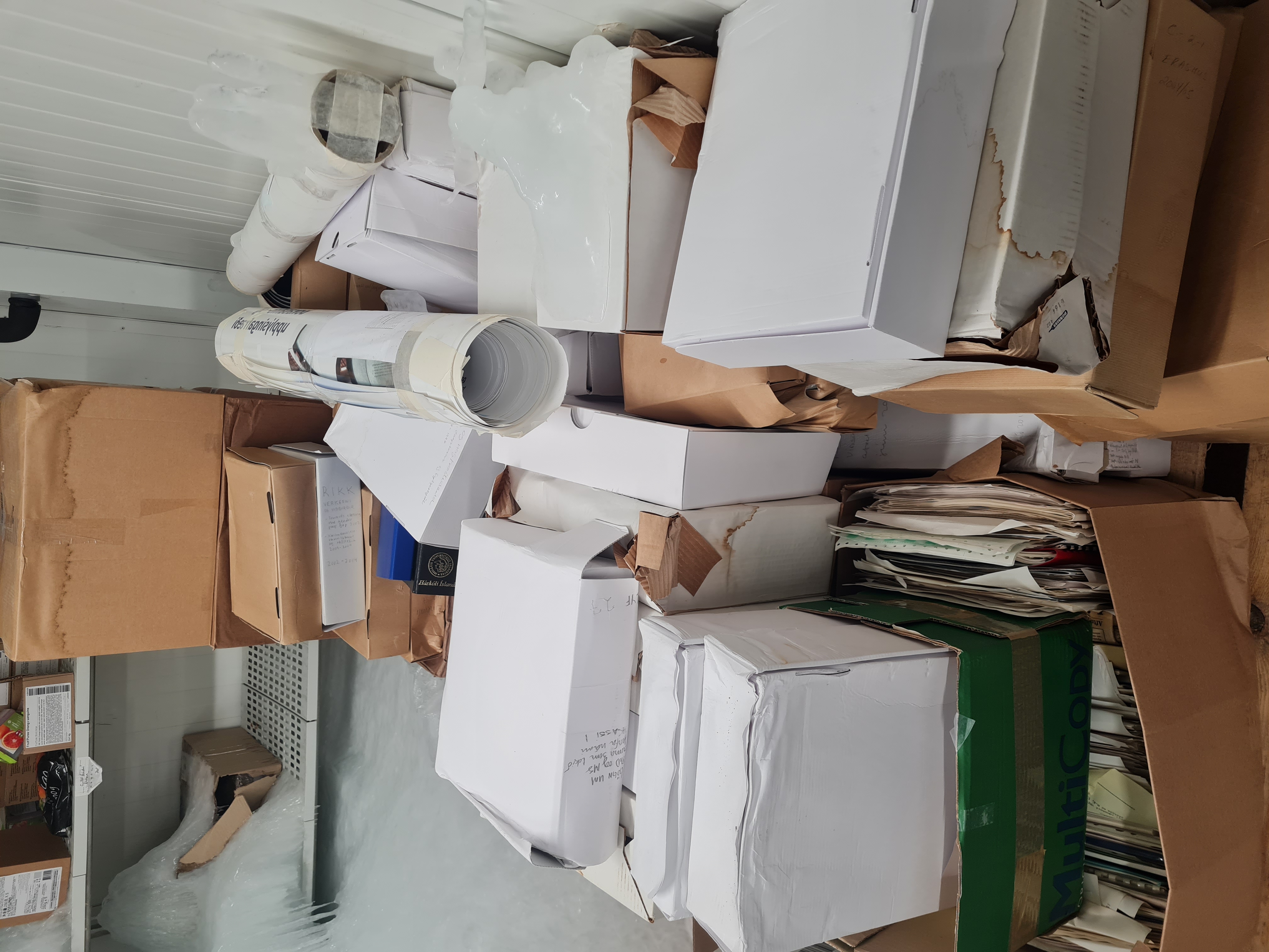 SELT / SOLD - Frystiklefi manngengur 23 fm - 440 sm x 540 sm 7