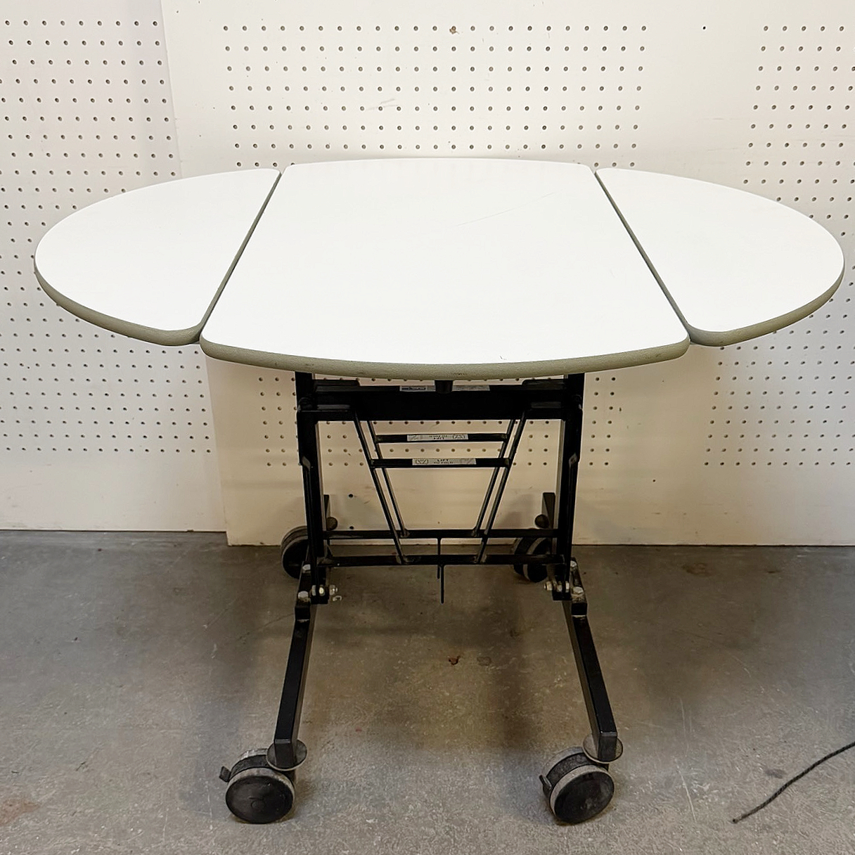 SICO felliborð á hjólum, B109xD91sm.