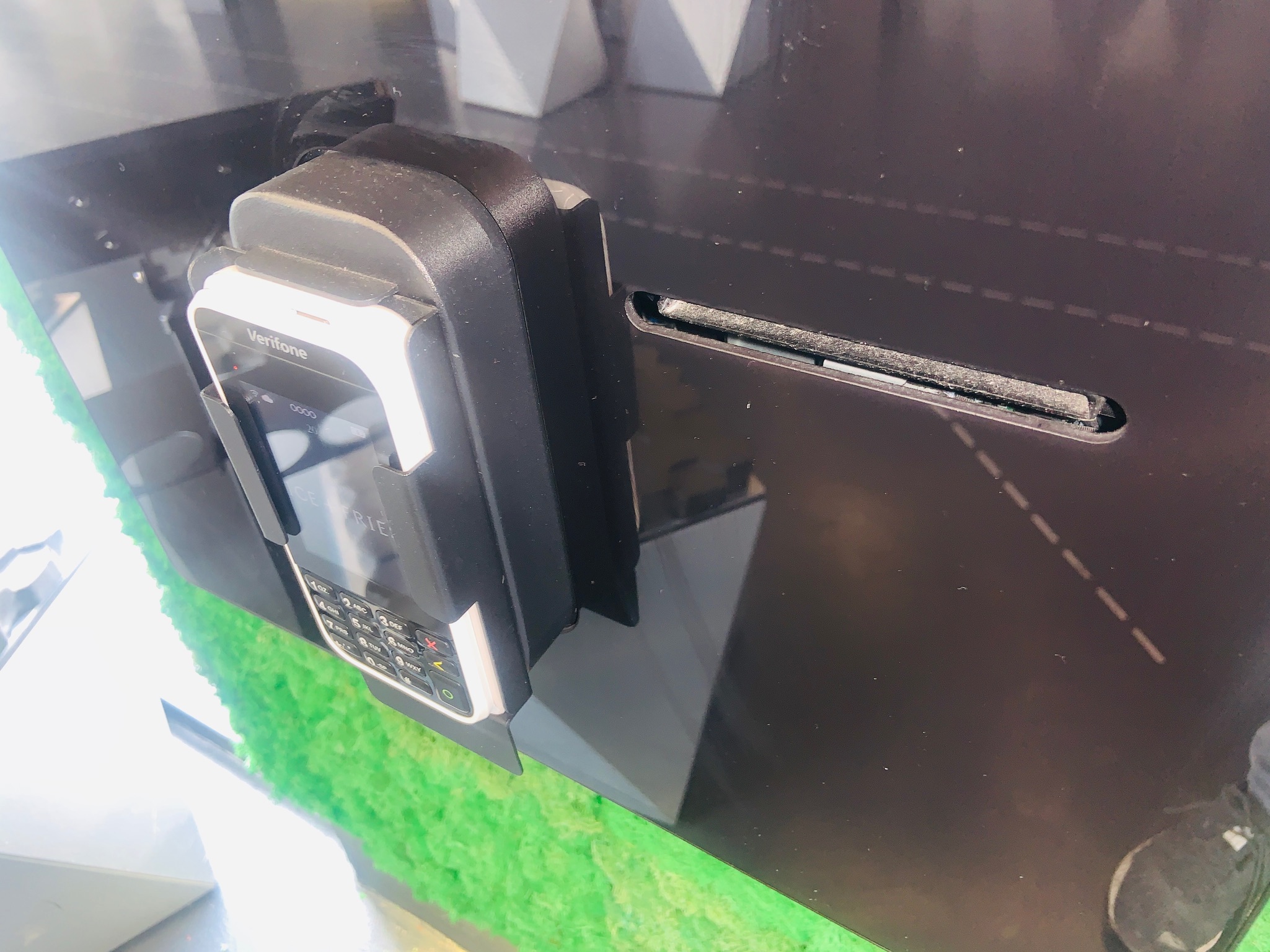 POS - System Kiosks - Pöntunarsnertiskjár - alls 1 stk 6