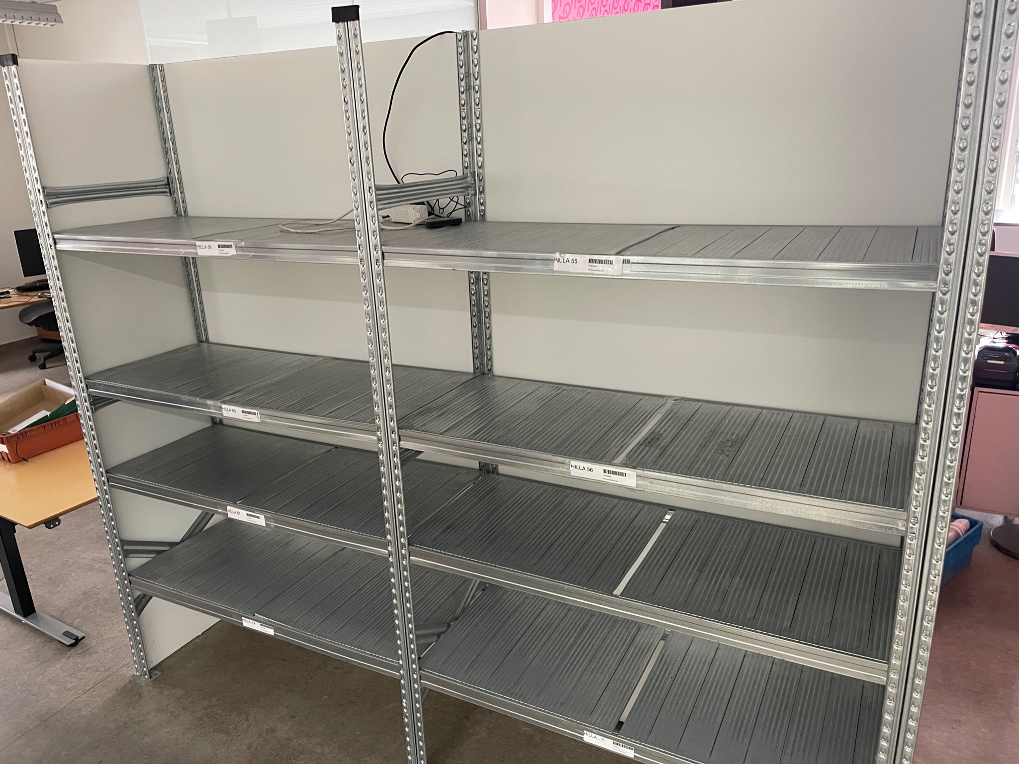 SELT / SOLD Ísold hillurekkar H211 sm (2 stk.) 3