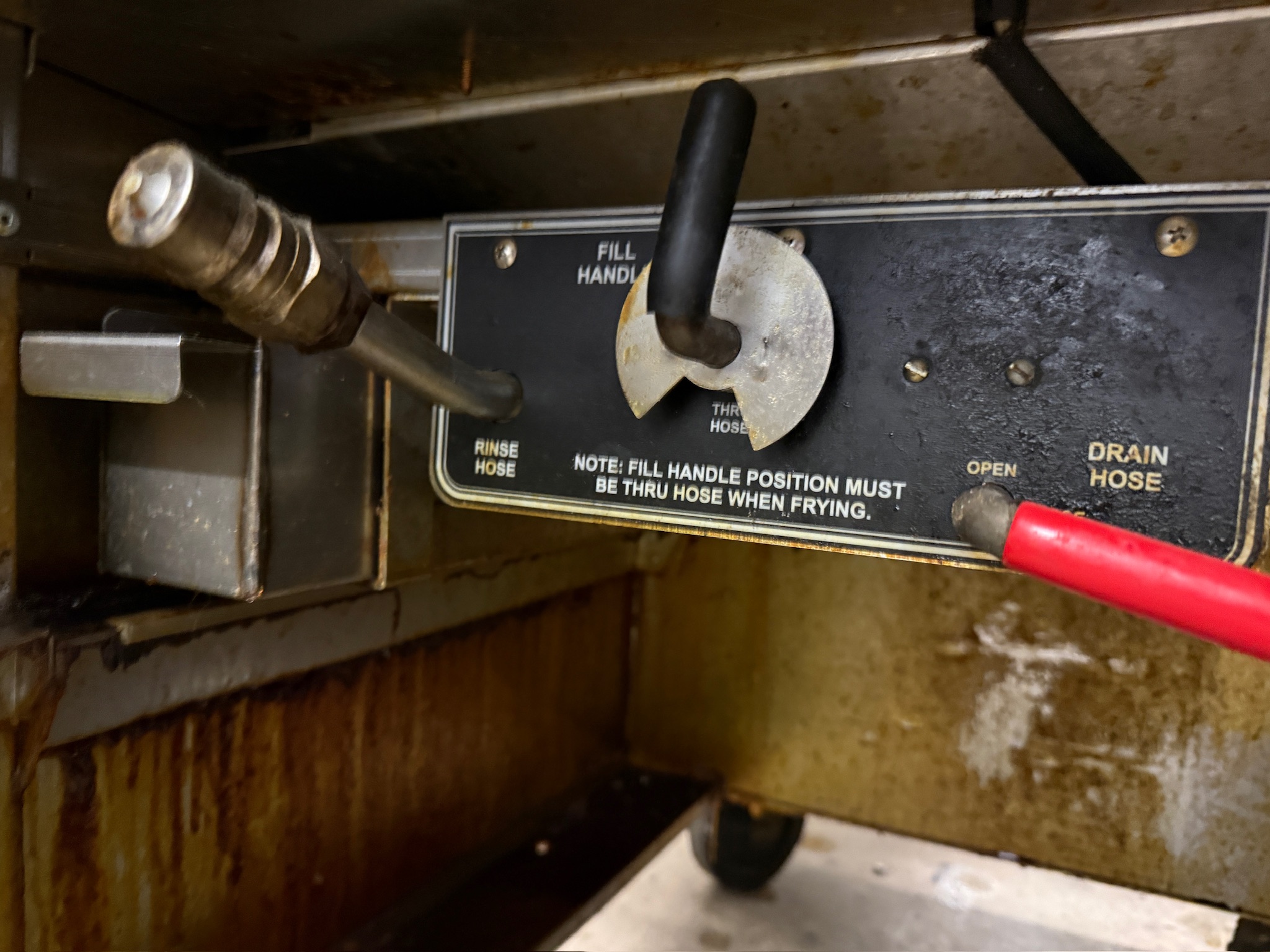 BKI djúpsteikingar þrýstipottur (pressure fryer) 15