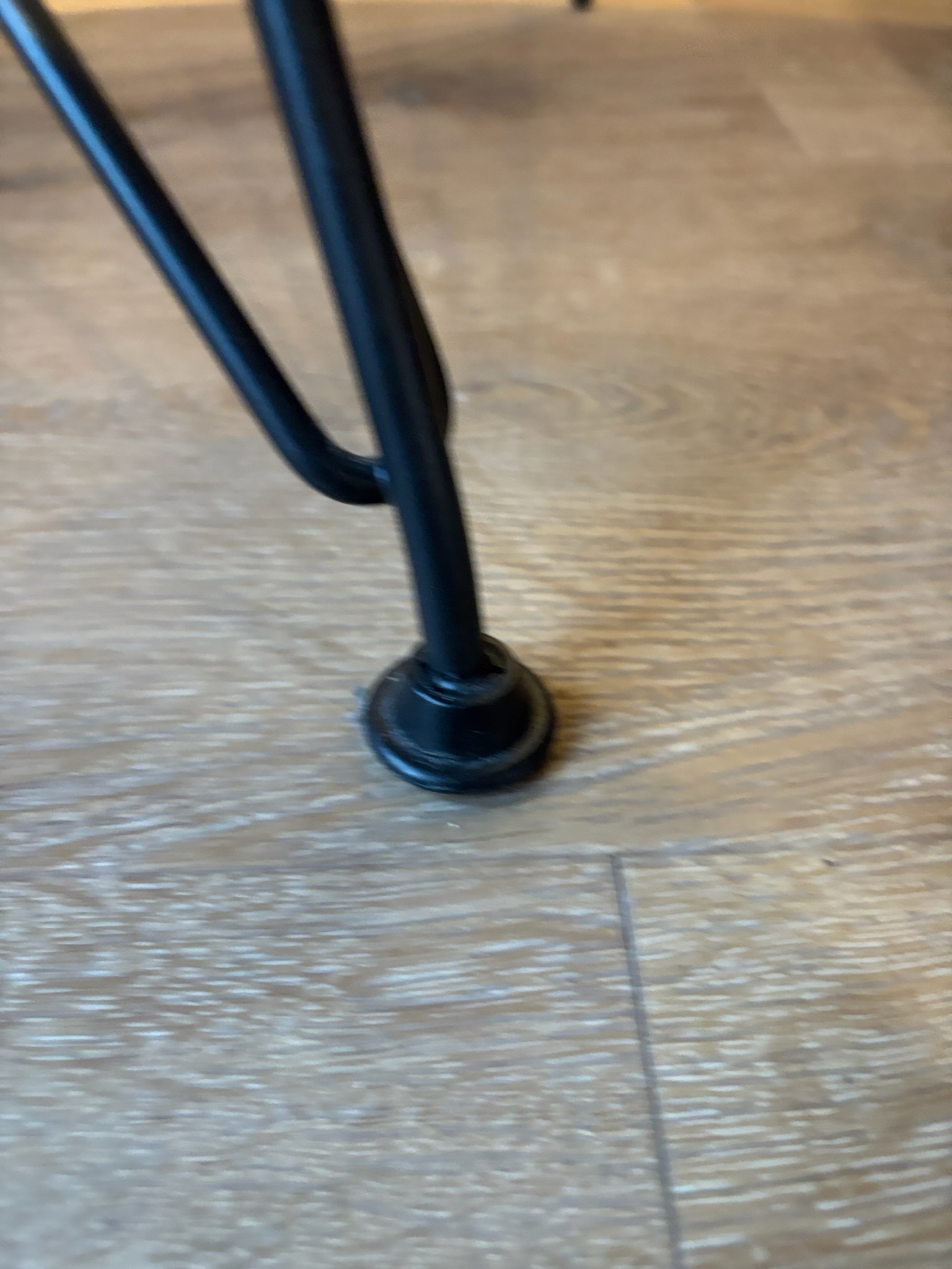 SELT / SOLD Vitra borðstofustóll frá Pennanum 5