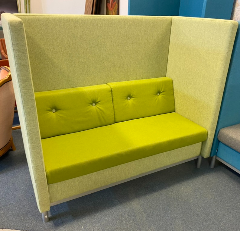 SELT / SOLD Hljóðdempandi sófi frá Axis