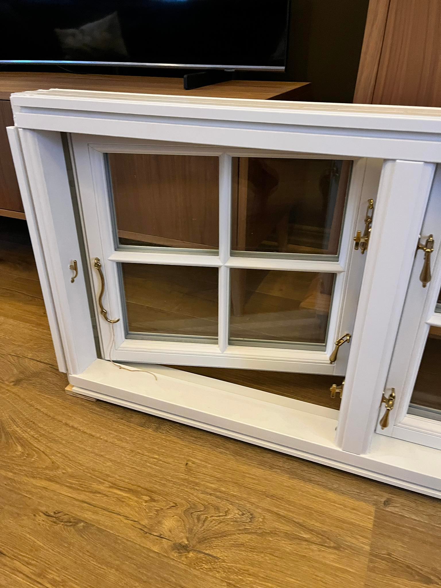 SELT / SOLD Franskur gluggi - sérsmíði - nýr 220x54sm 3