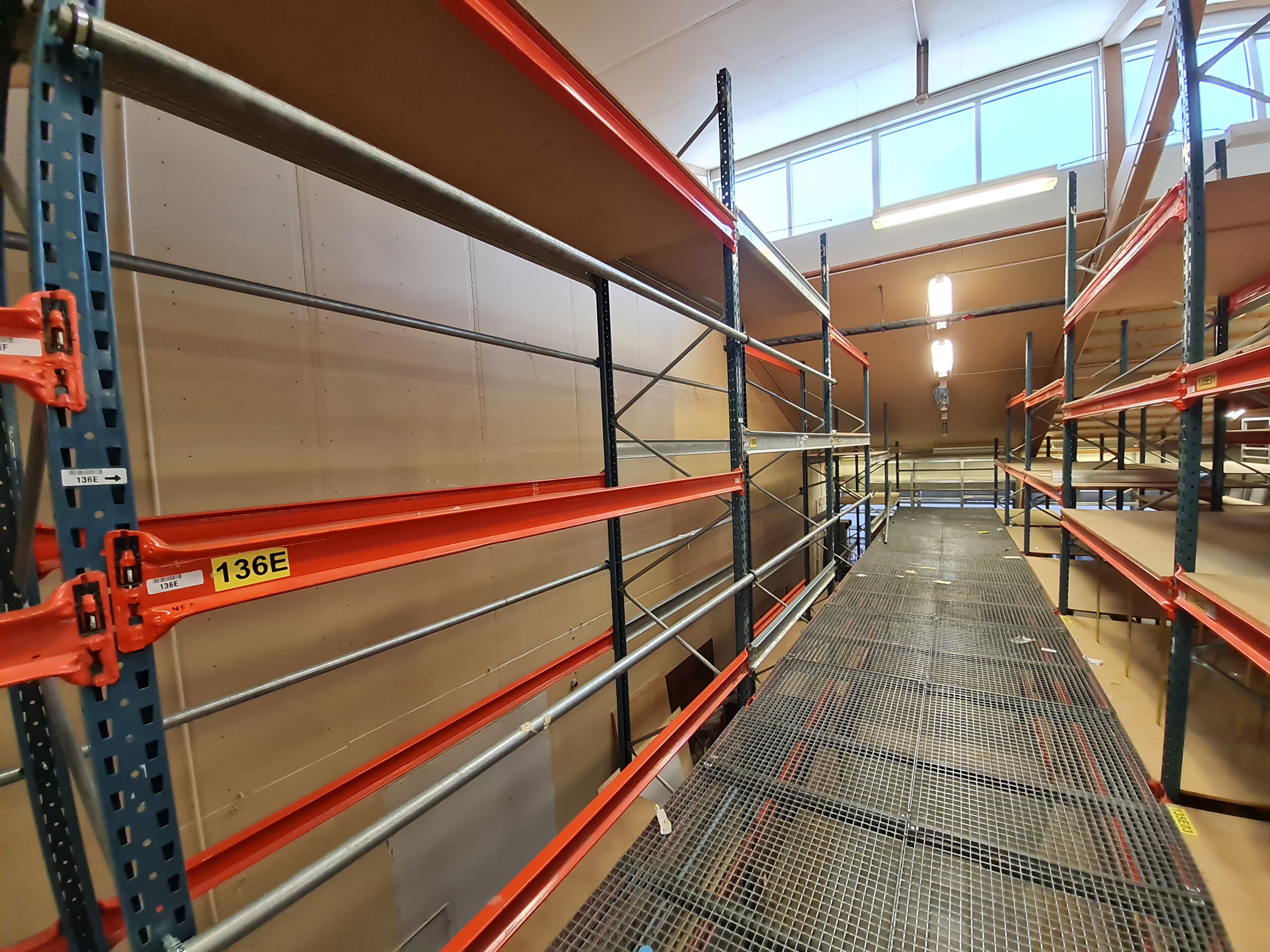 SELT / SOLD - Brettarekkar 6.4m., 5.6m., 5 m., 4 m. 4