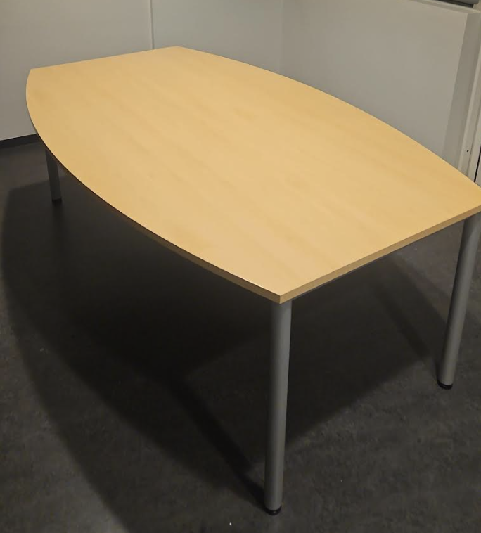 NowyStyl fundarborð frá Hirzlunni, 4-6 manna, L200xB120sm.