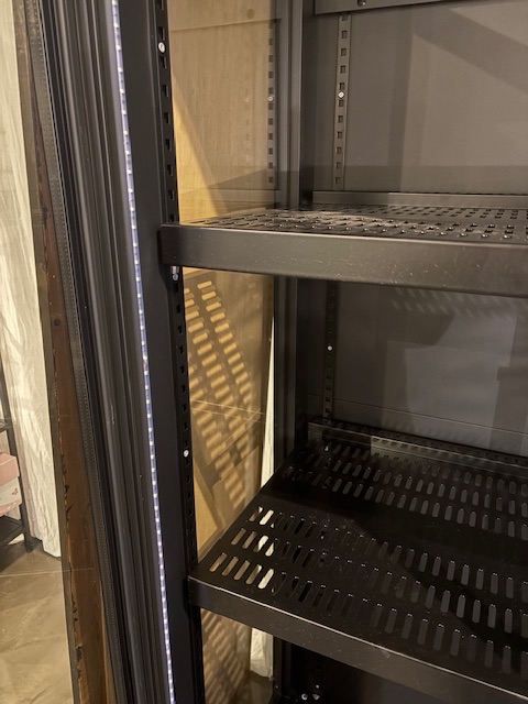 SELT / SOLD Celit display kælir frá BVT, 862ltr., 2025 4