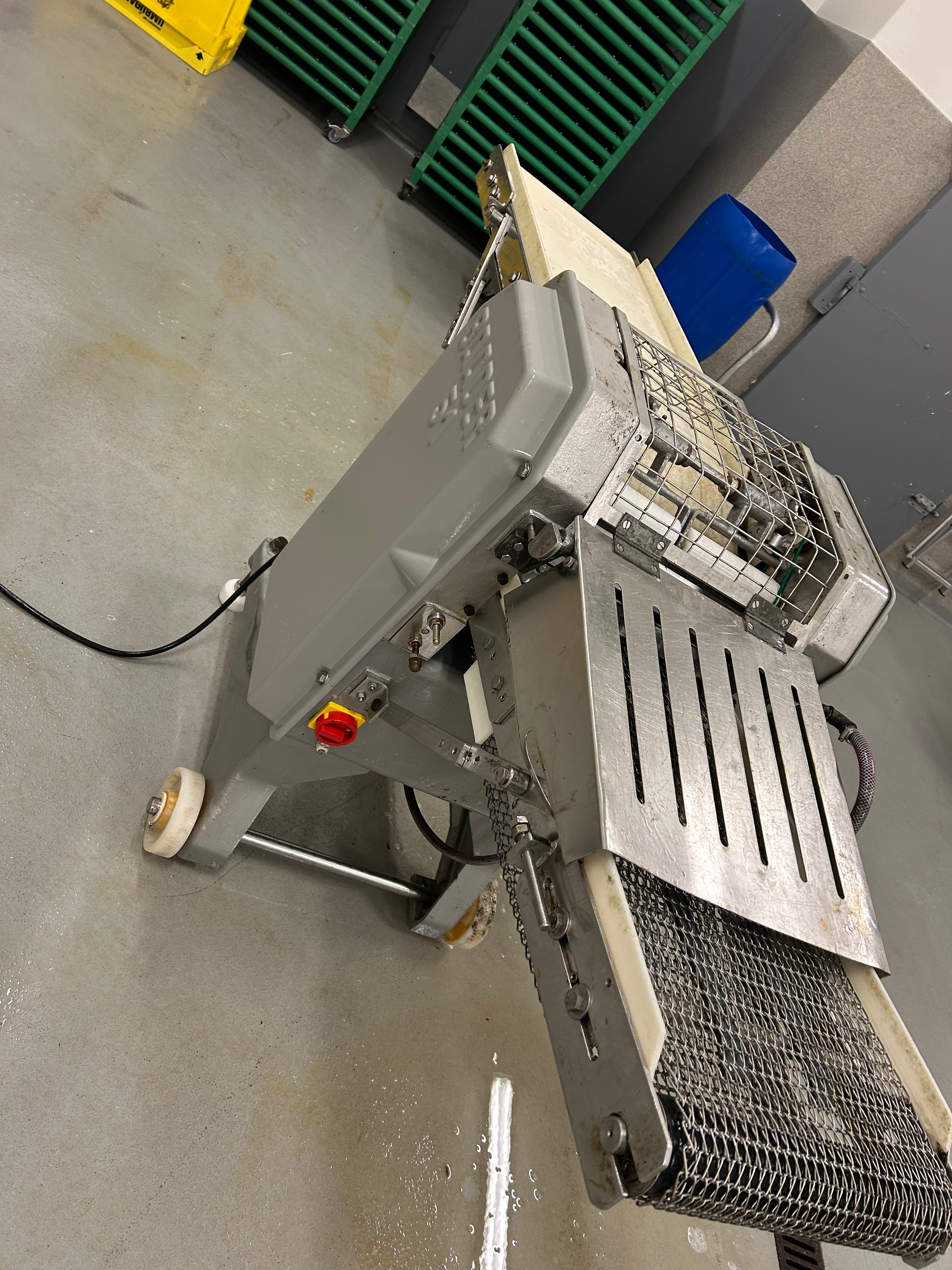 SELT / SOLD Roðrífa – roðflettivél - Baader 51 5