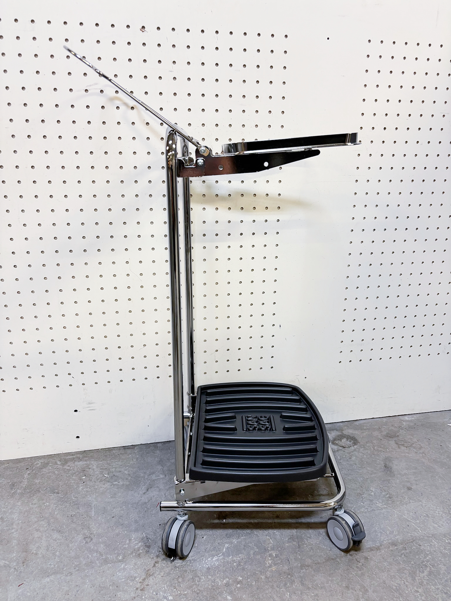 SELT / SOLD San Sac sorp/þvottagrind á hjólum frá Tandur - ónotað 3