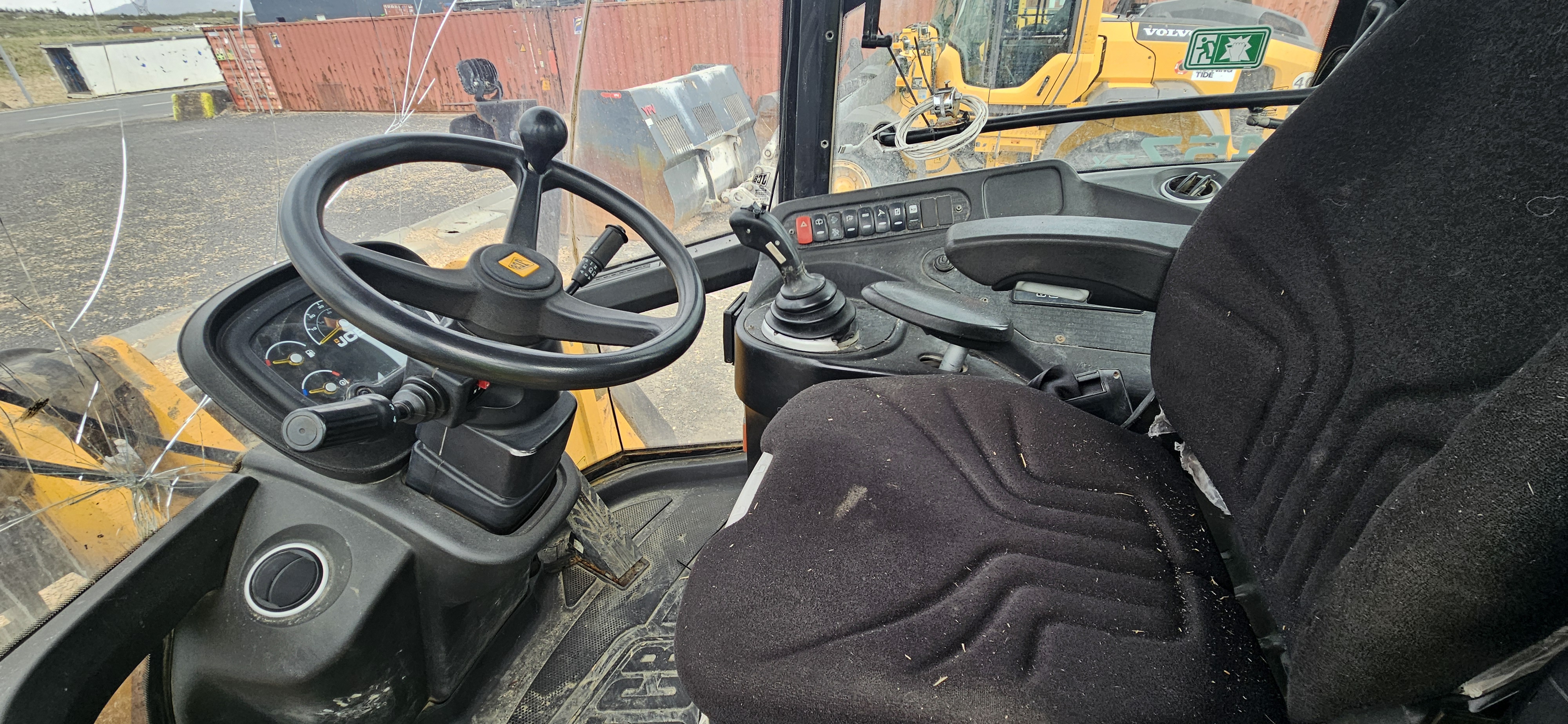 SELT / SOLD JCB 457 ZX - 2012 hjólaskófla - vinnustundir 7100 8