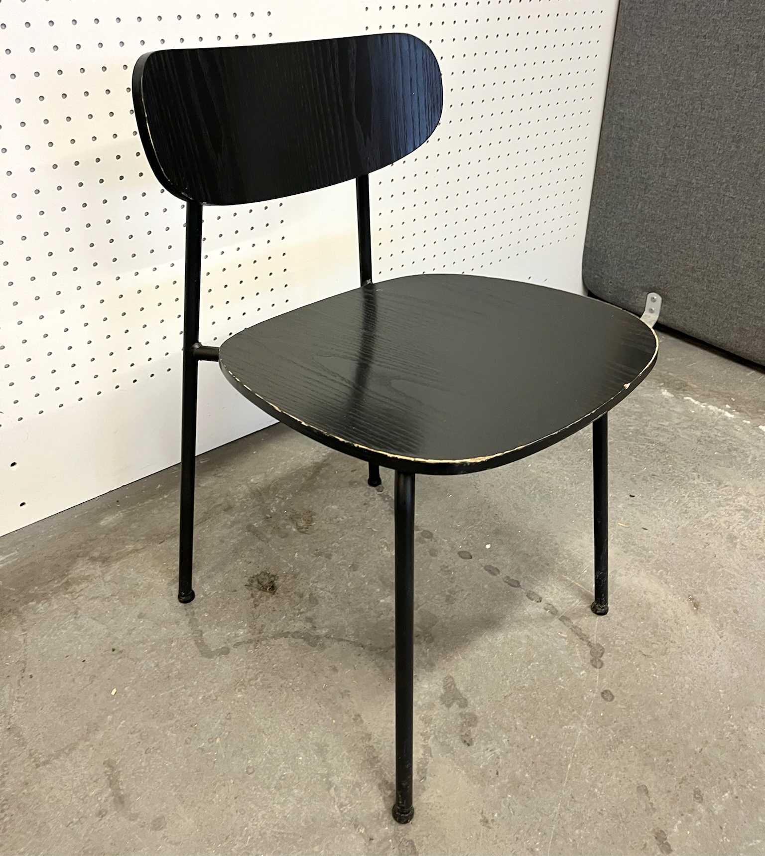 SELT / SOLD Viðarstóll frá Sólóhúsgögn (11 stk.)