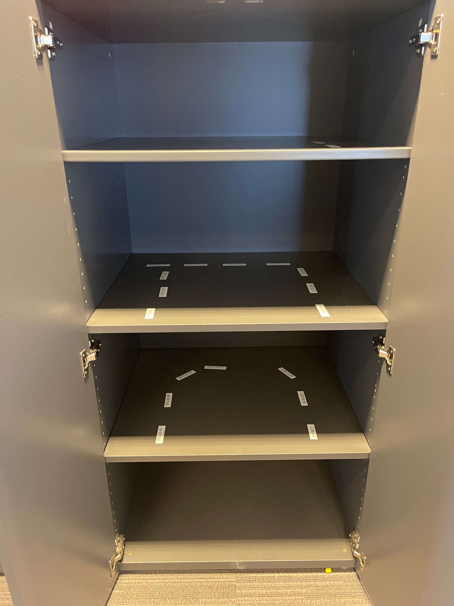 SELT / SOLD - Skápaeiningar L140xD64xH139 dökkgrá 3
