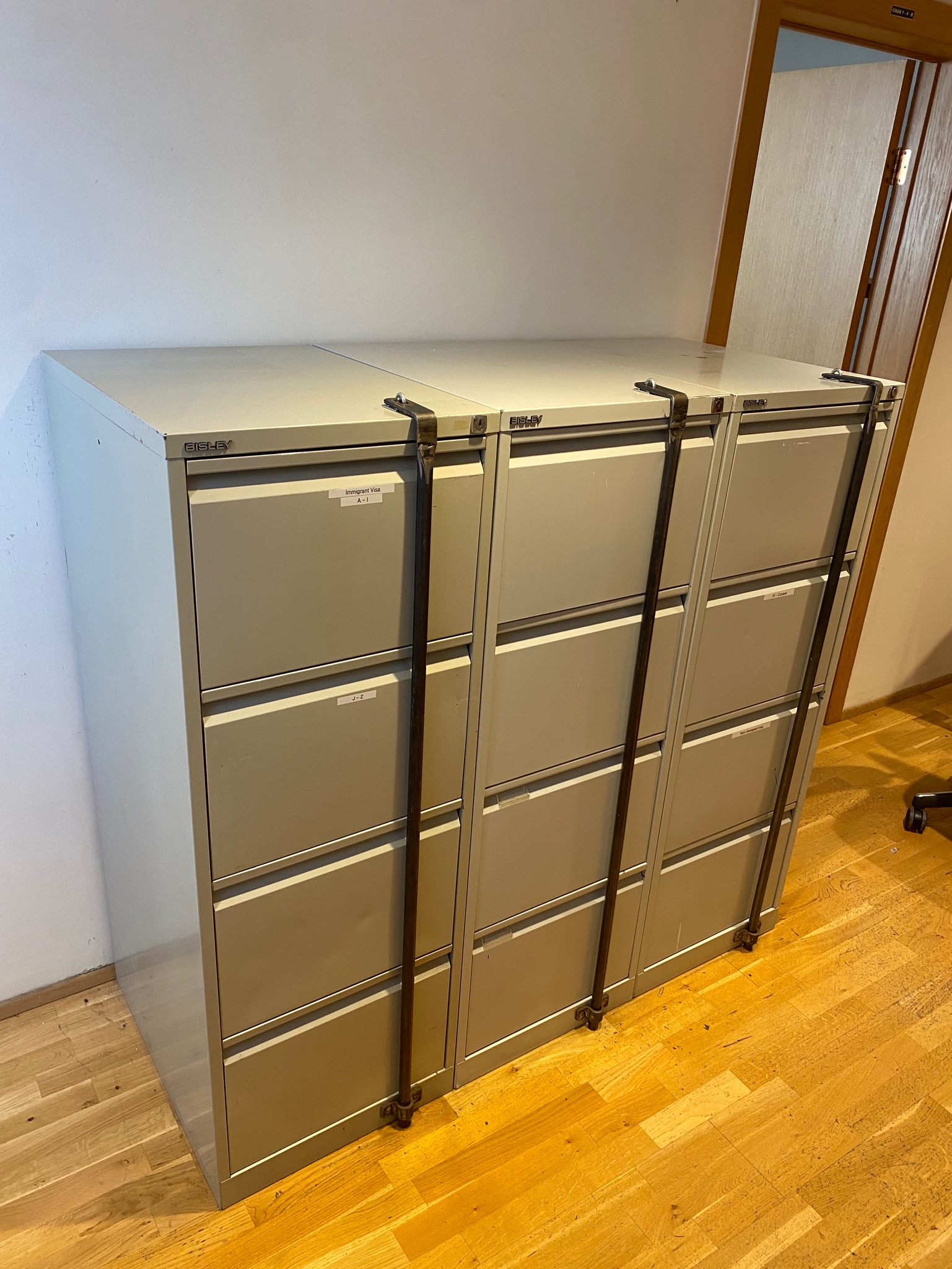 SELT / SOLD Bisley skjalaskápar 2