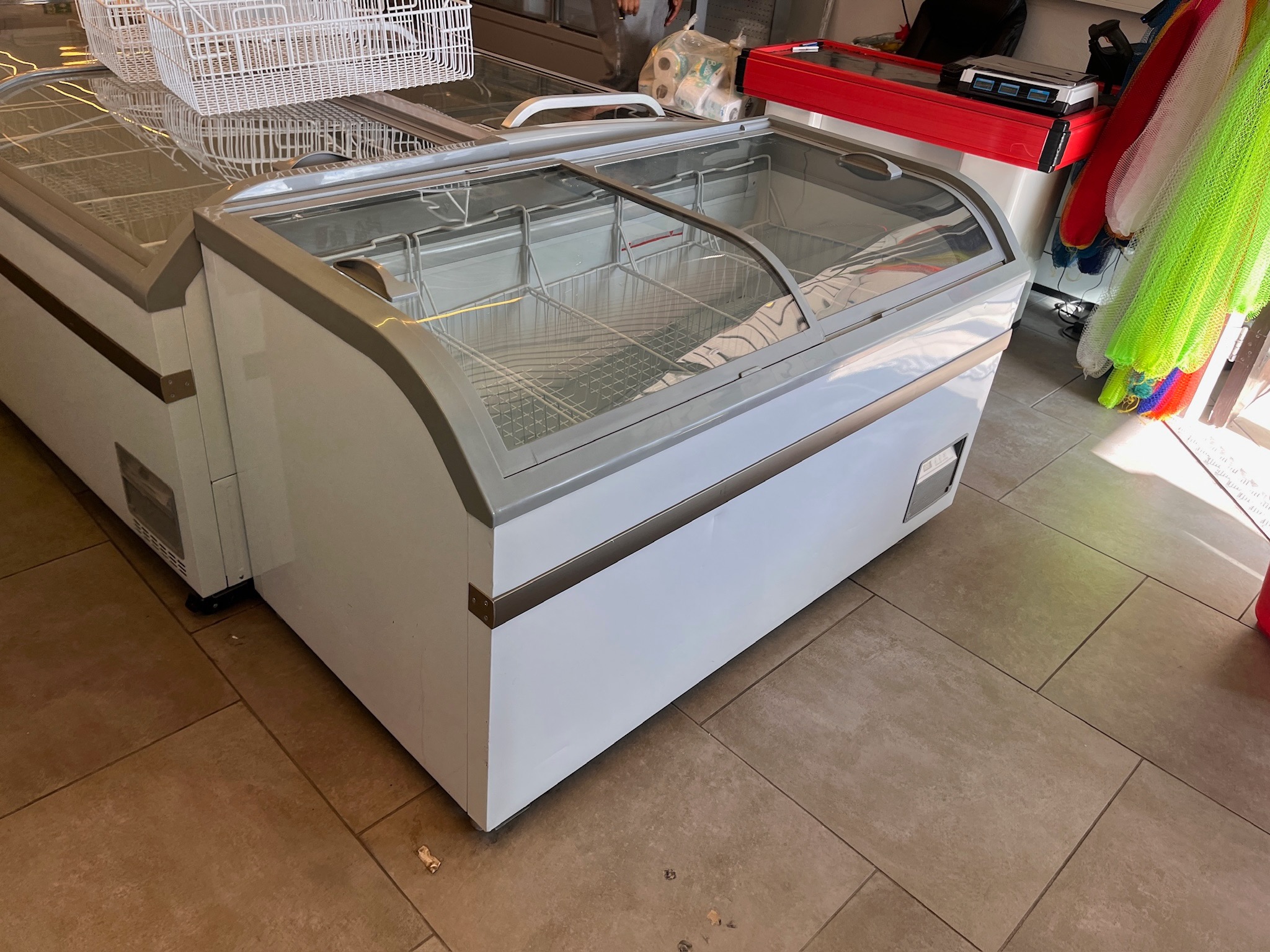SELT / SOLD Scancool 500 lítra Frysti- og kælikista XS 602 E (2022)