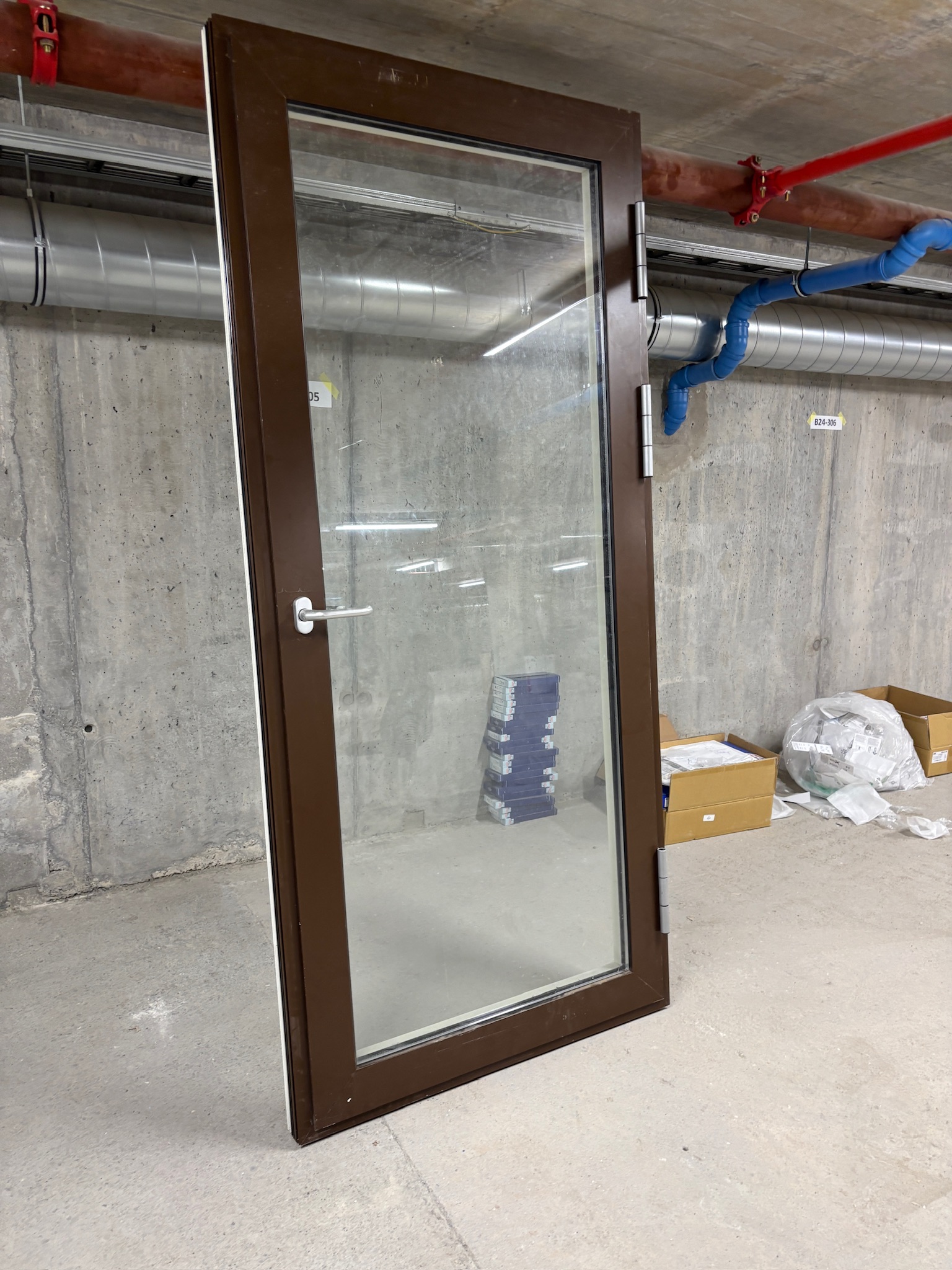 SELT / SOLD Svalahurð úr áli, H222xB101,5sm. - Umframefni 6
