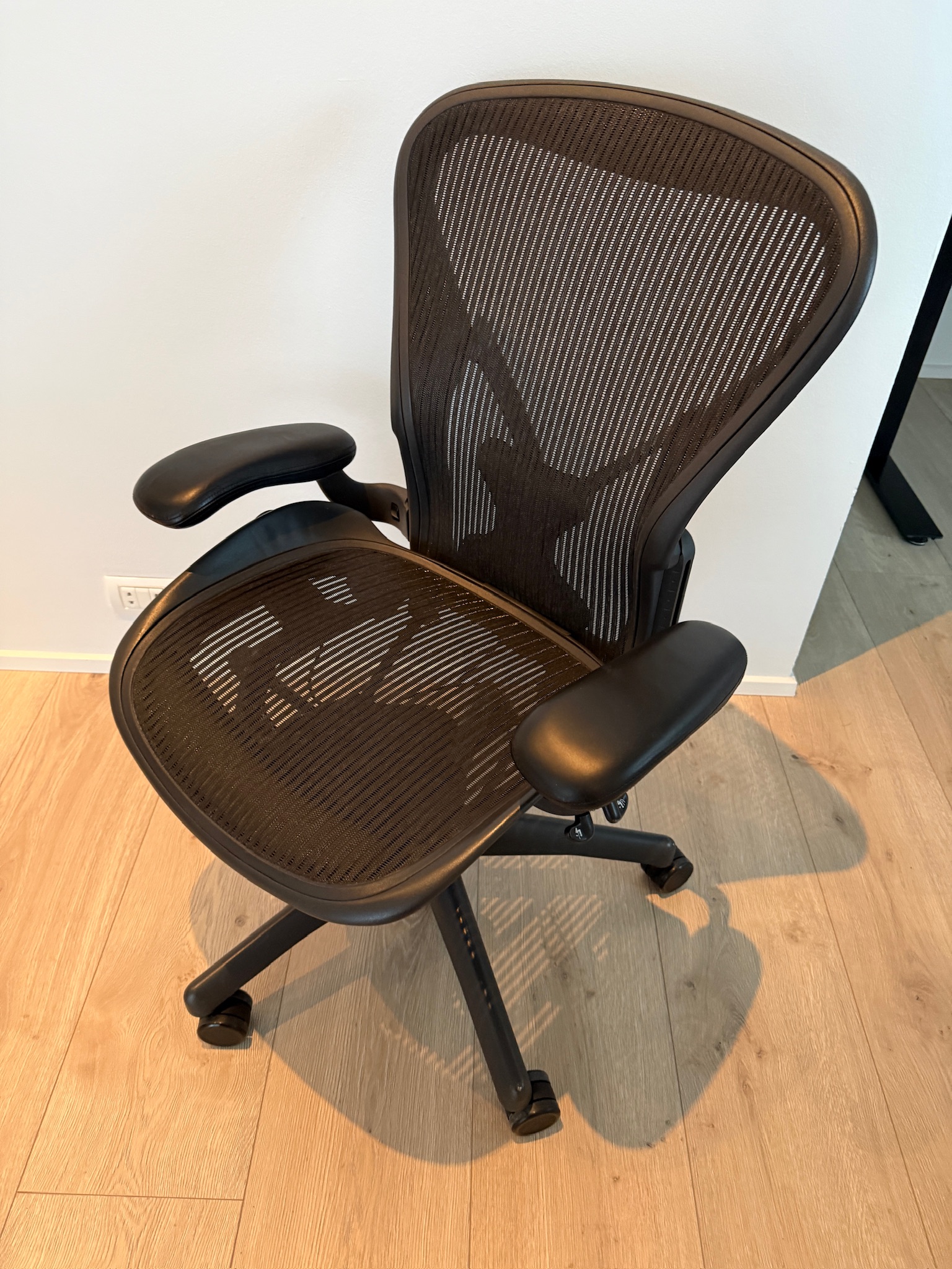 SELT / SOLD Herman Miller Aeron, B stærð 2