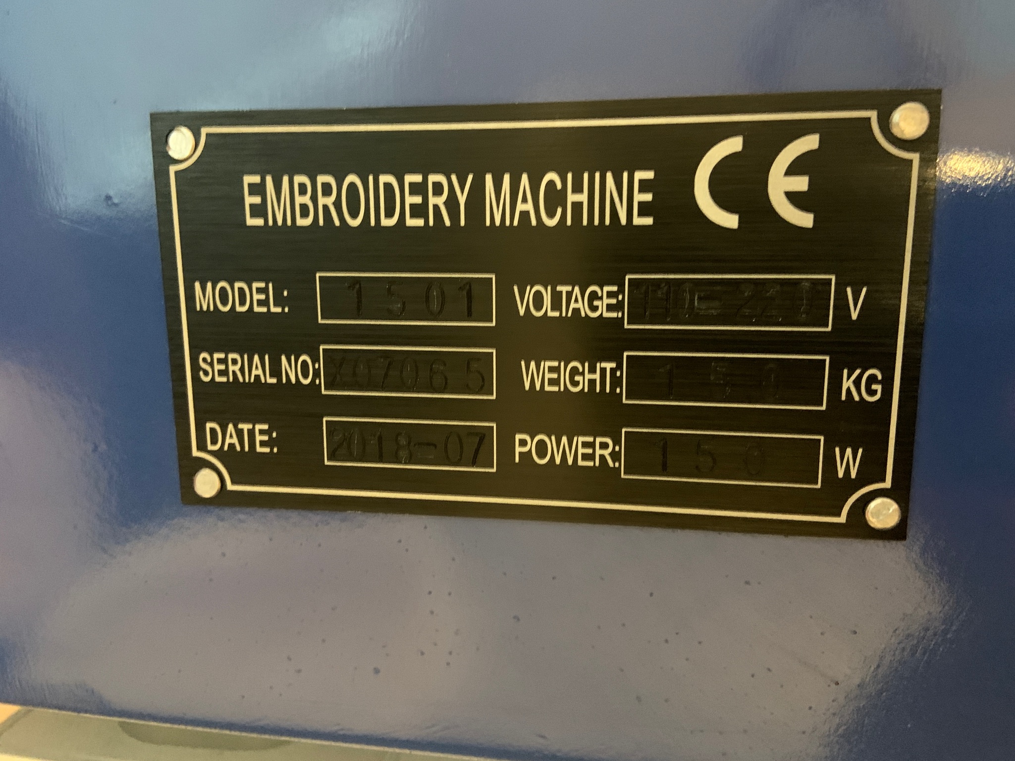Endurnýtt/selt-Holiauma Ónotuð embroidery vél 8