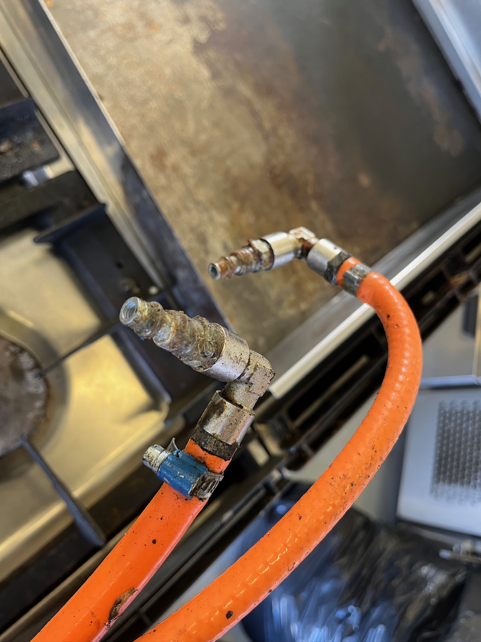SELT /SOLDZanussi gas eldavél og steikingarpanna, B141 x D70 x H85 sm. 6