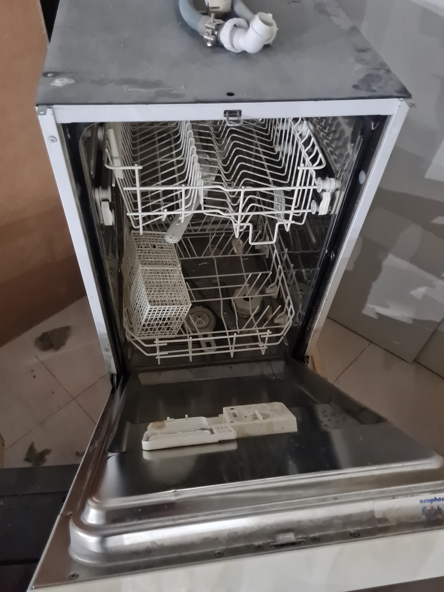 SELT / SOLD - Whirlpool uppþvottavél 60 sm 2