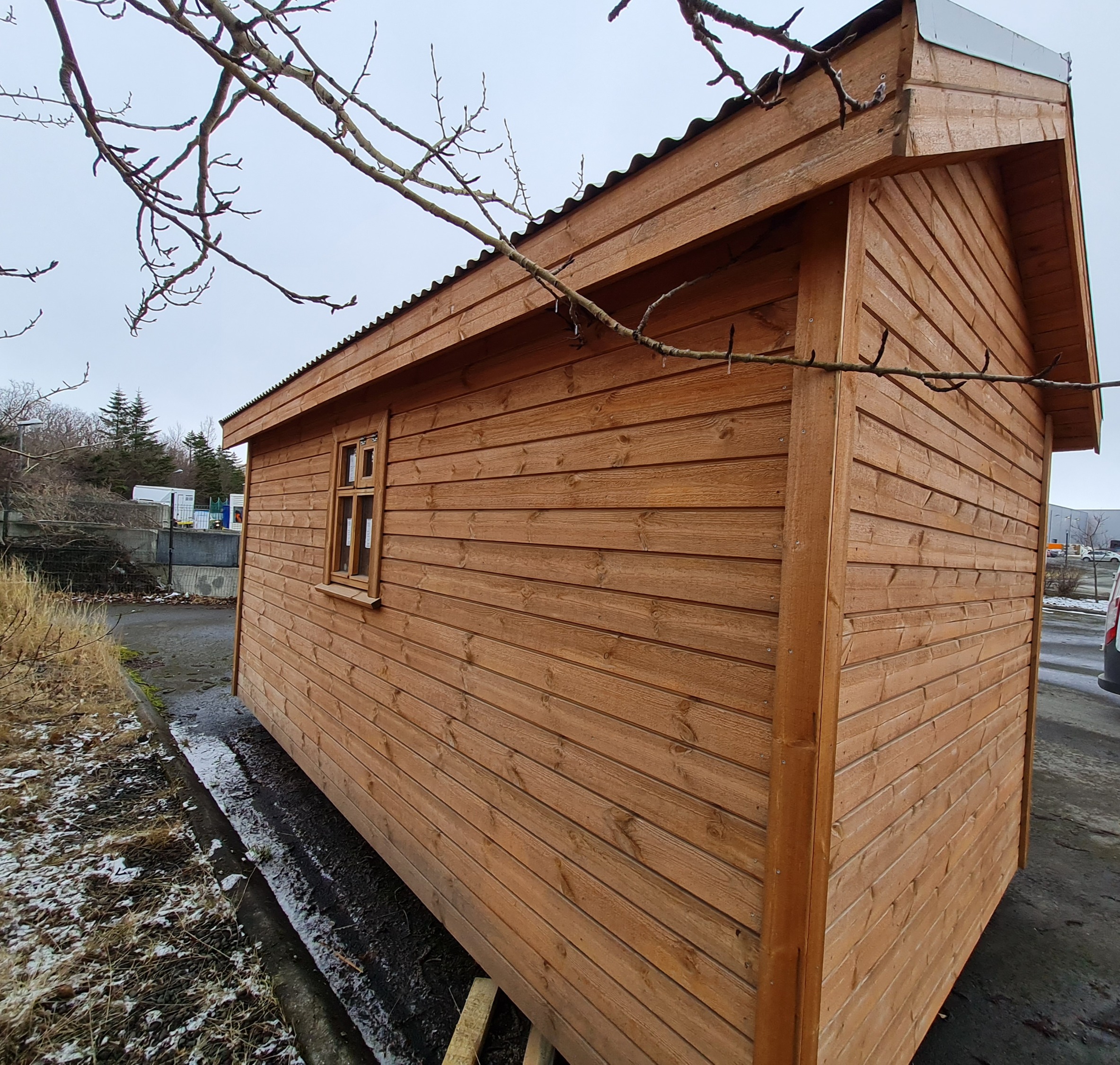 SELT / SOLD - Smáhýsi - gestahús - sæluhús - garðhýsi - viðbygging 5