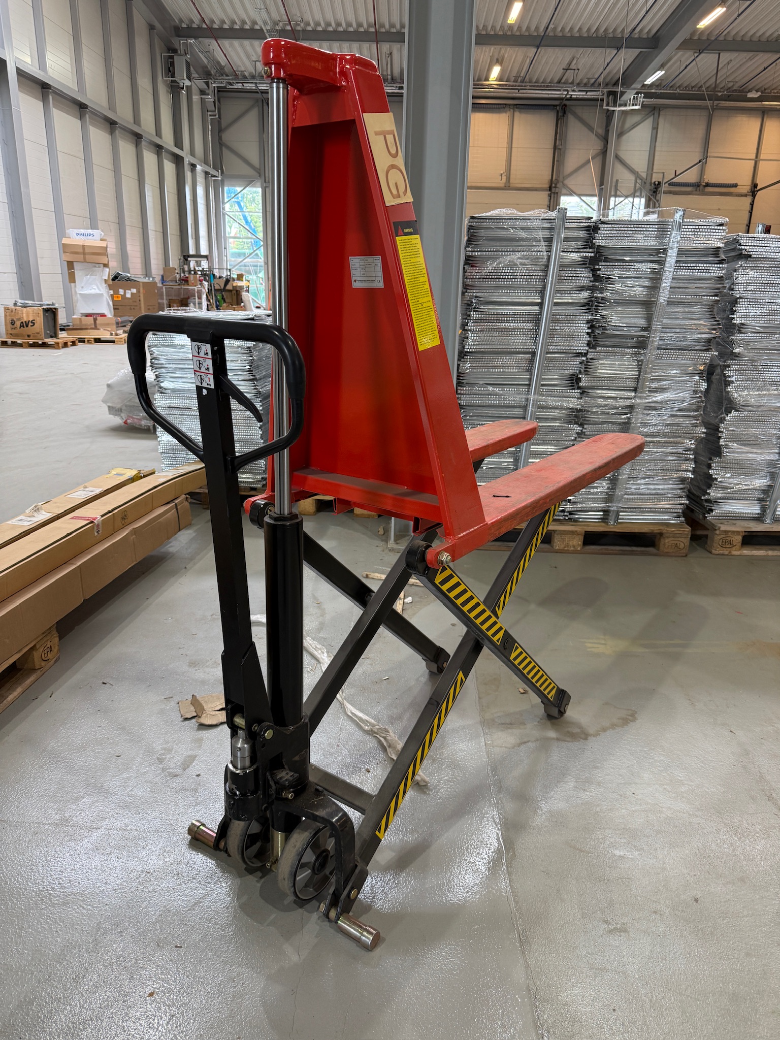 Skæralyfta frá AJ Vörulistanum, 1000kg. 6