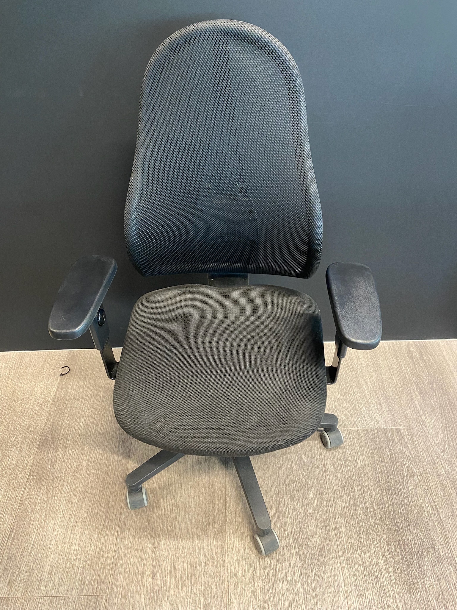 SELT / SOLD Top Star skrifstofustóll frá Hirzlunni 6