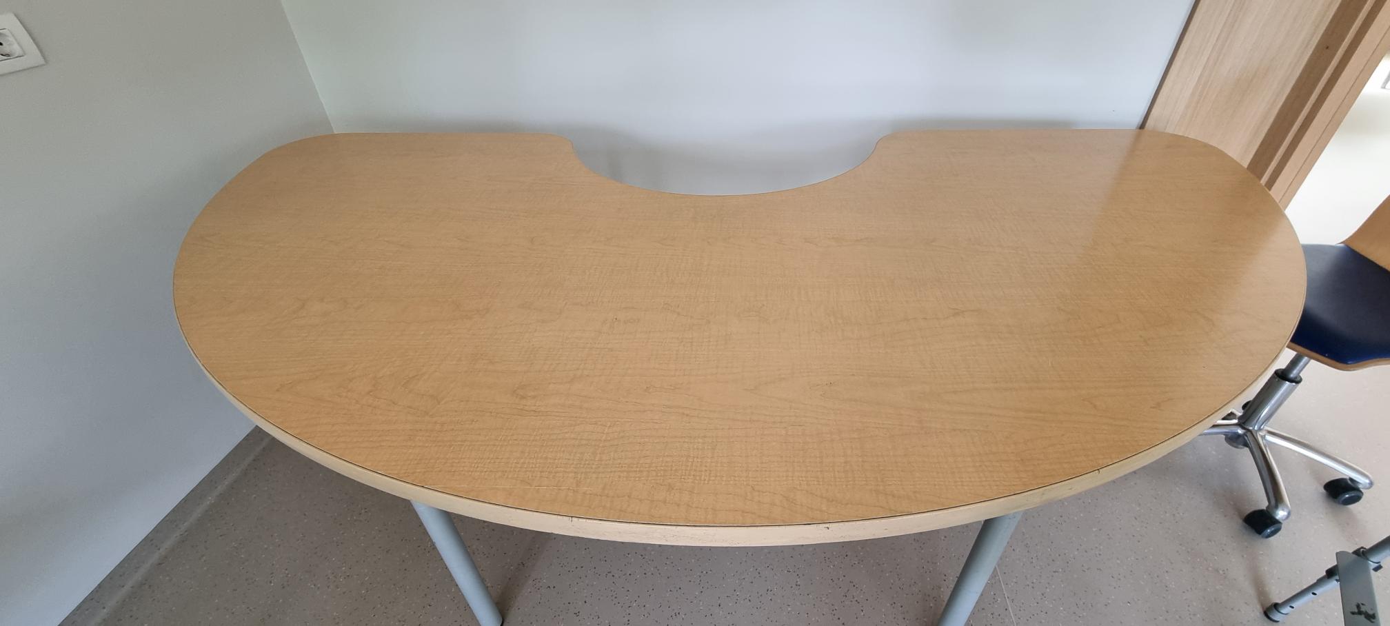 SELT / SOLD Bananaborð fyrir leikskóla 2