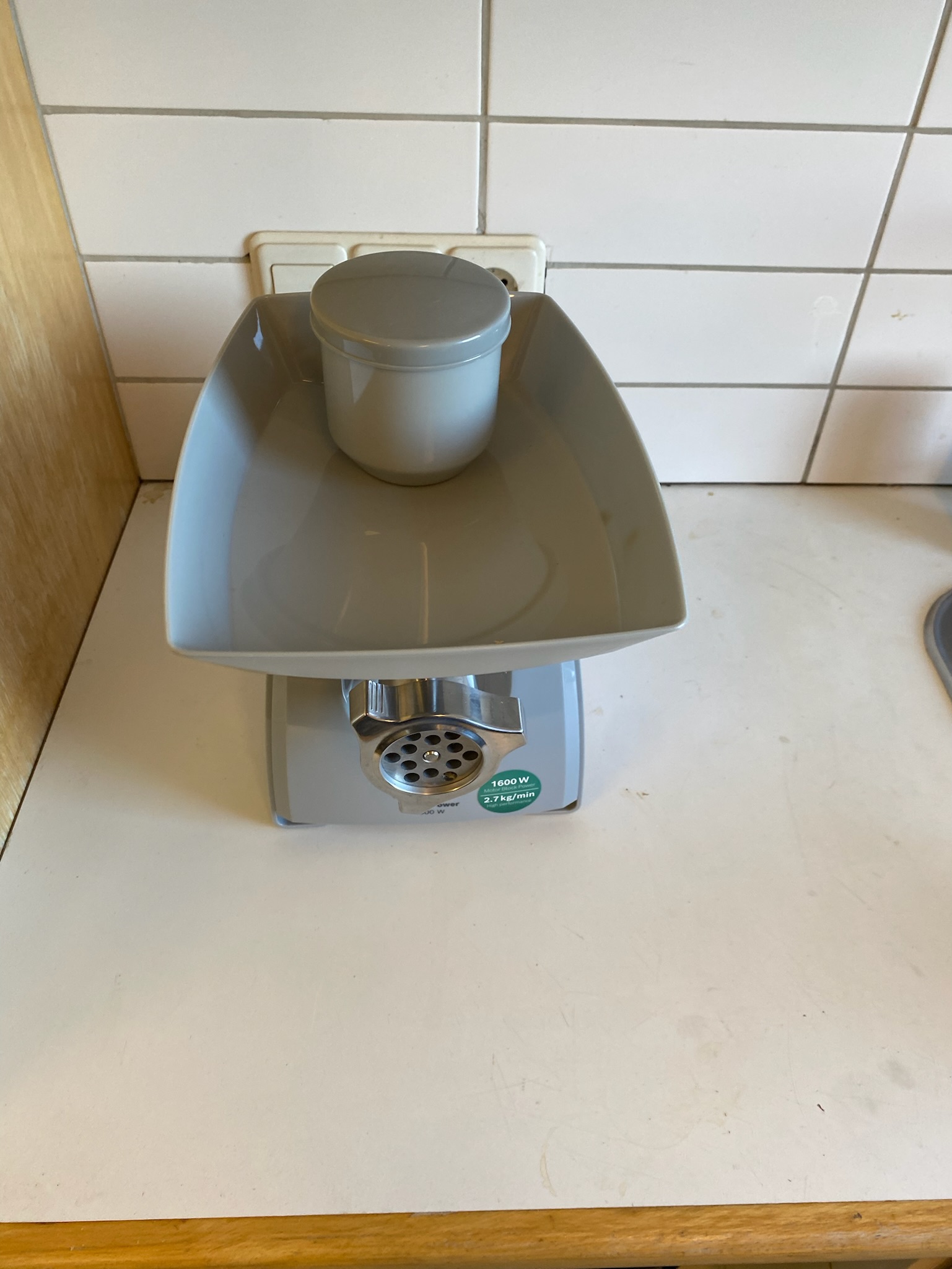 SELT / SOLD Bosch hakkavél 2