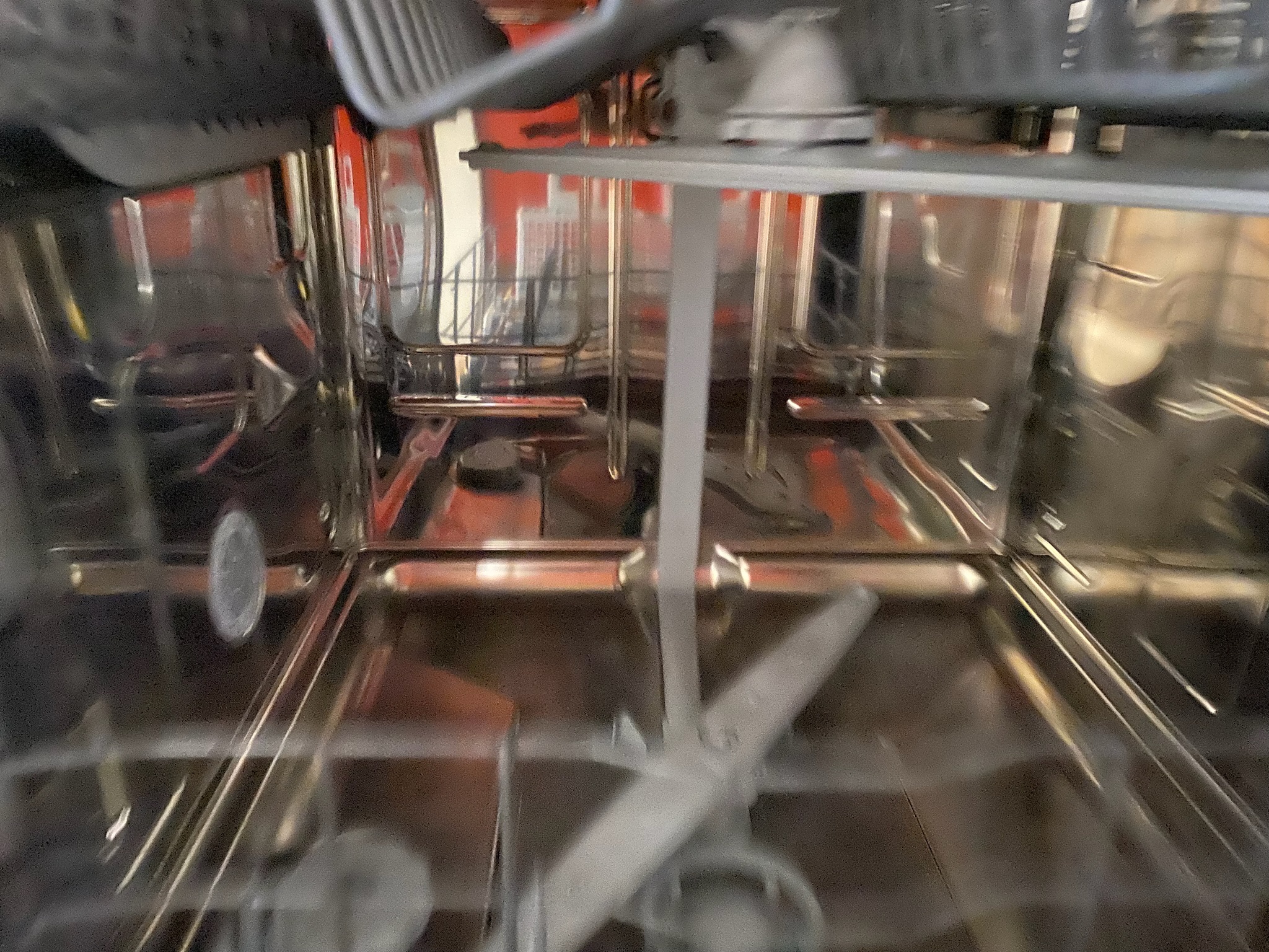 SELT / SOLD Whirlpool uppþvottavél 4