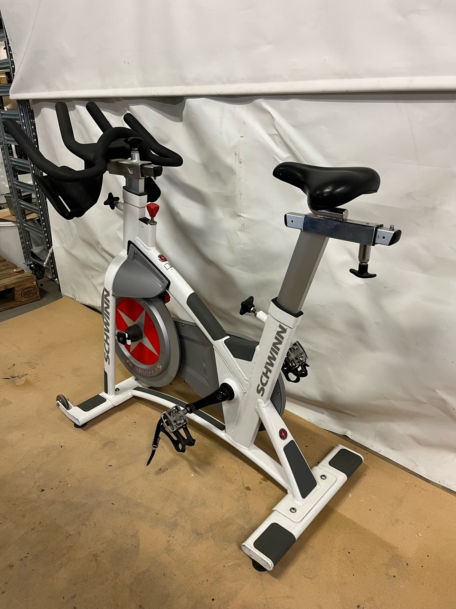 SELT / SOLD Schwinn þrekhjól - spinninghjól 3