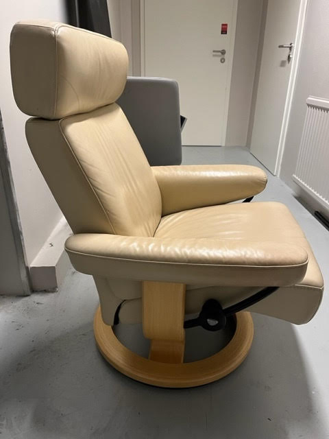 SELT / SOLD Dover hægindastóll - leður