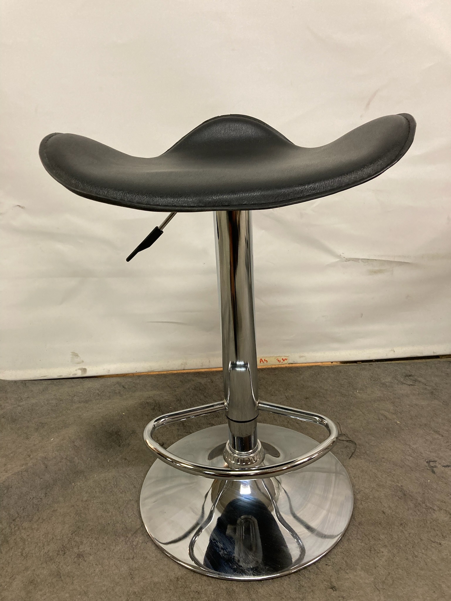 SELT / SOLD Barstóll 3