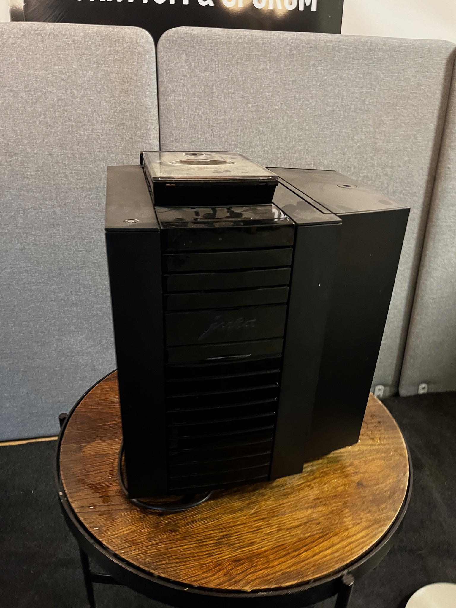 SELT / SOLD Jura X6 kaffivél 6