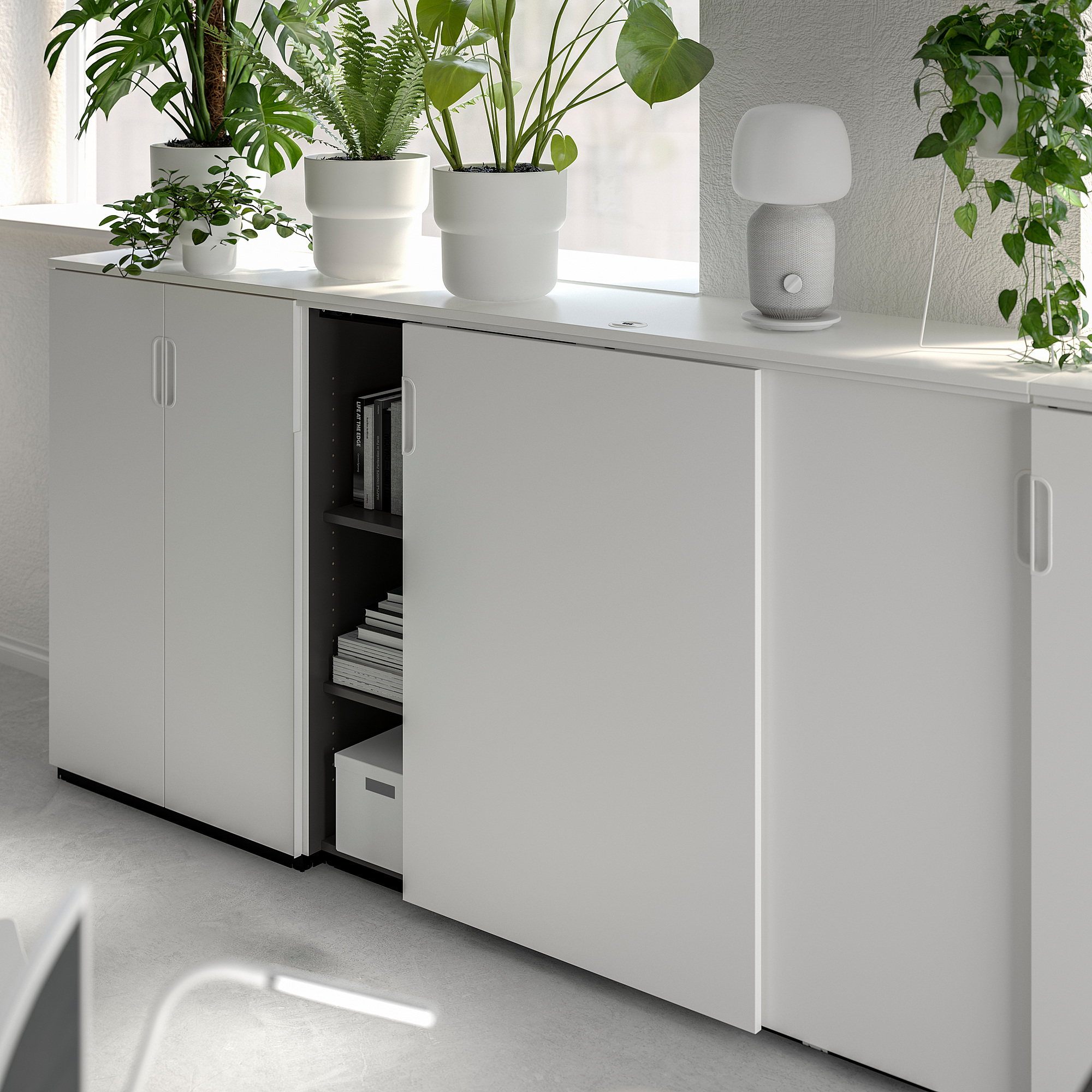 SELT / SOLD IKEA Galant hvítur með rennihurð og læsingu 5