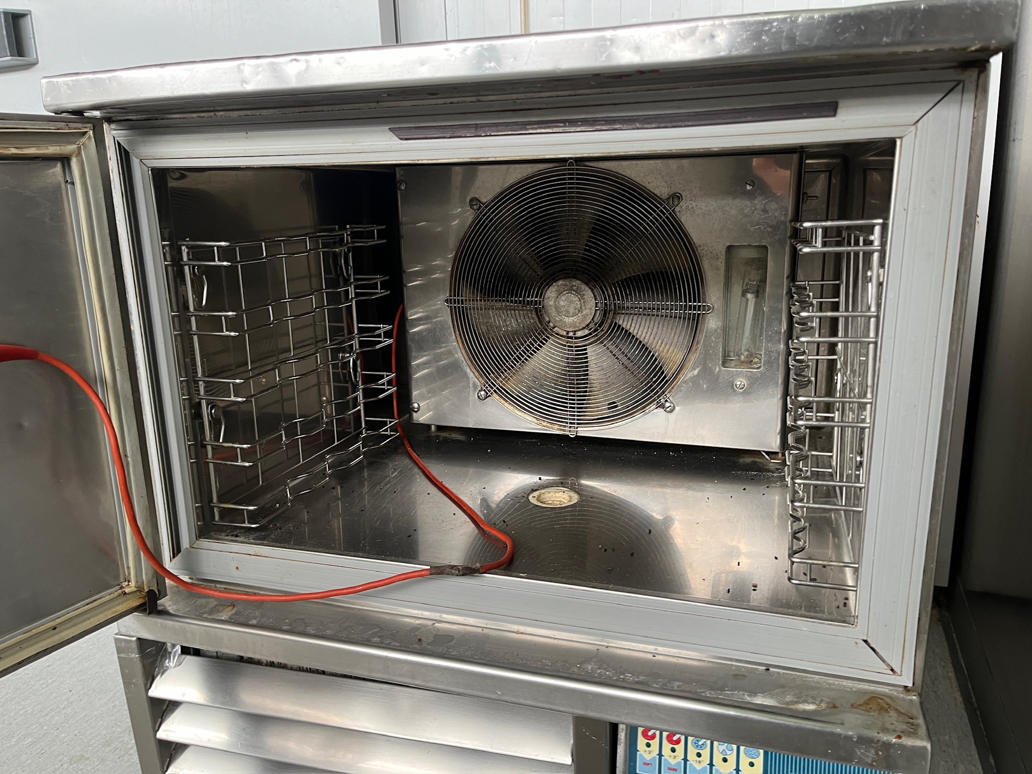 SELT / SOLD iRinox Blast Chiller freezer, B71 x D70 sm. 2