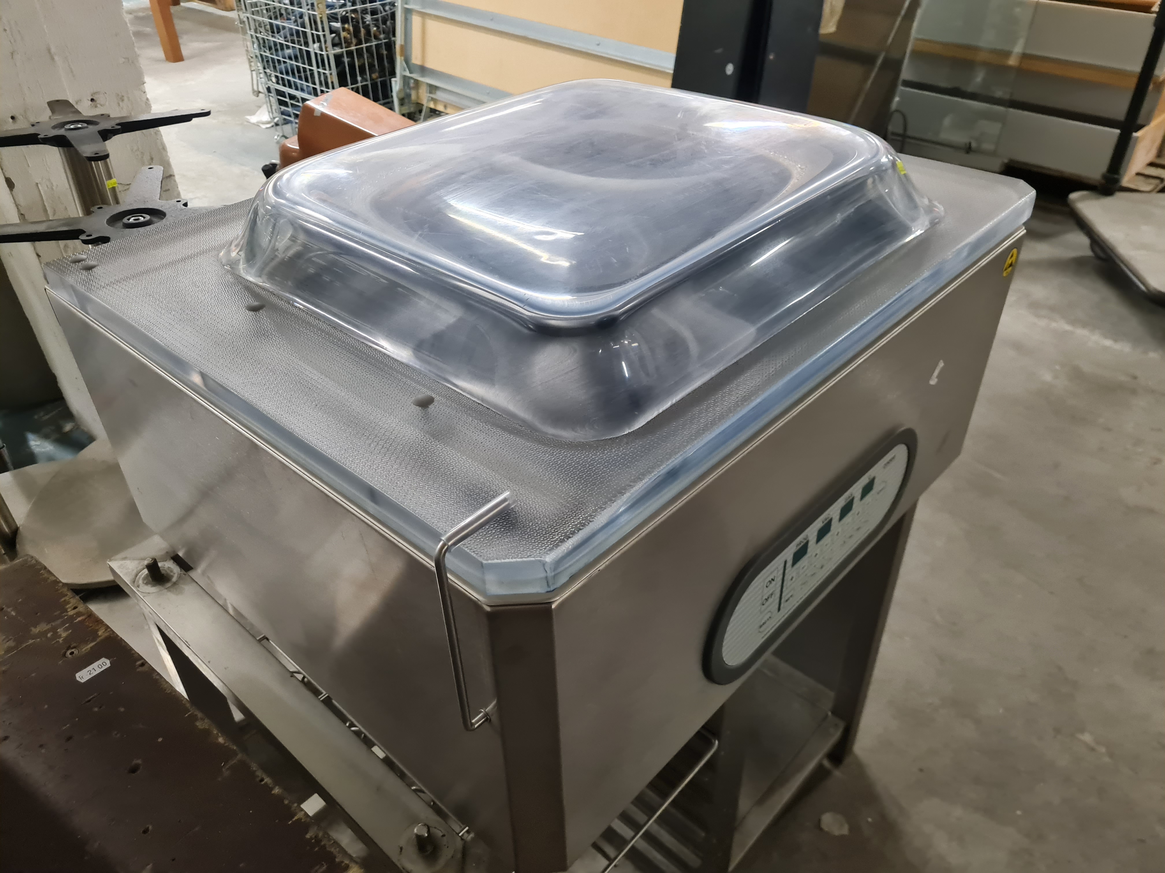 SELT / SOLD Vakúmpökkunarvél - vacumpökkunarvél 2