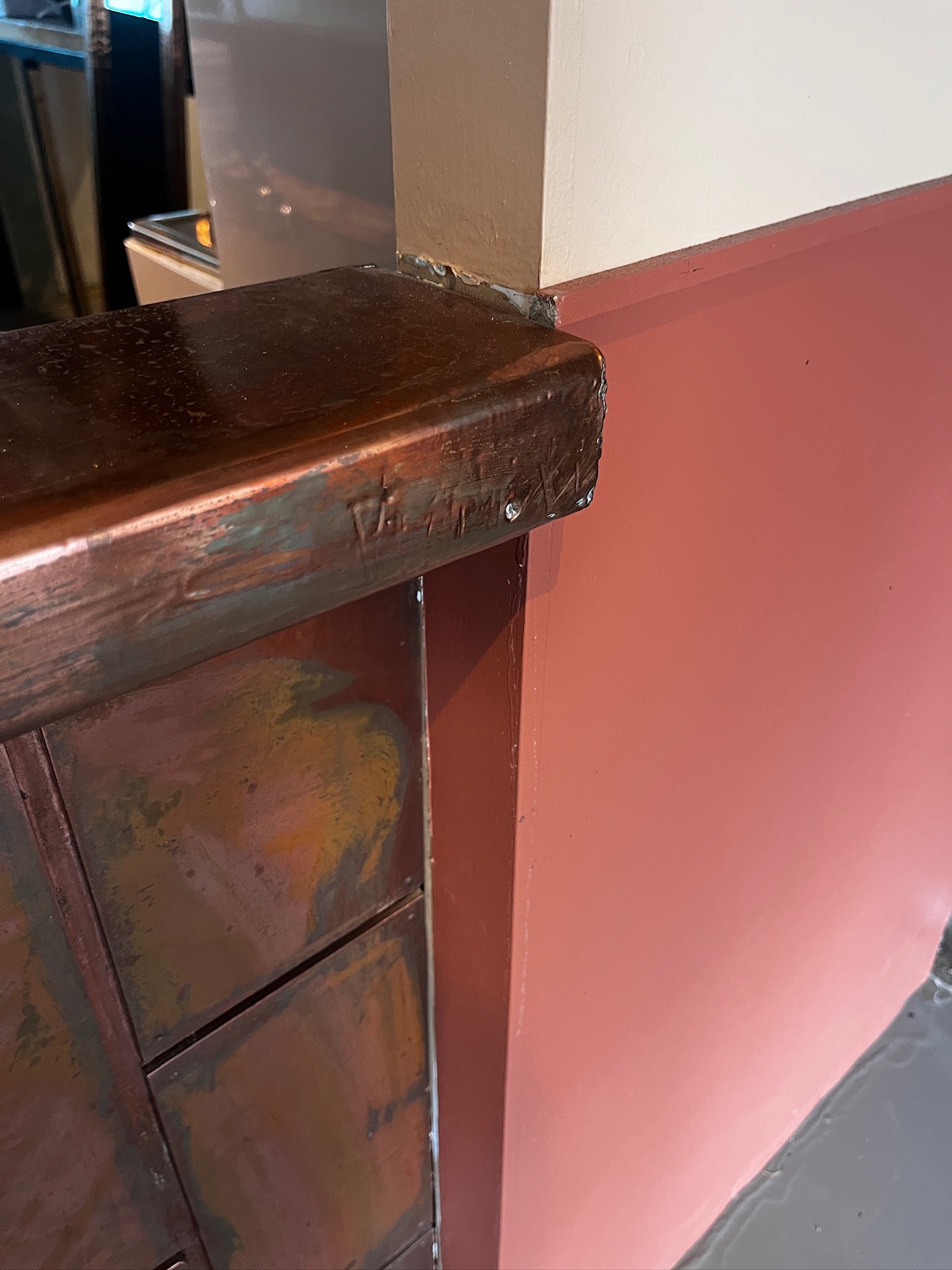 SELT / SOLD Afgreiðsluborð / bar, B85 / 190 x D75 x H110 sm. 9