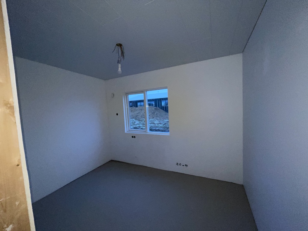 SELT / SOLD Timbureiningarhús 130 fm. til niðurtöku og flutnings. Grindavík 10