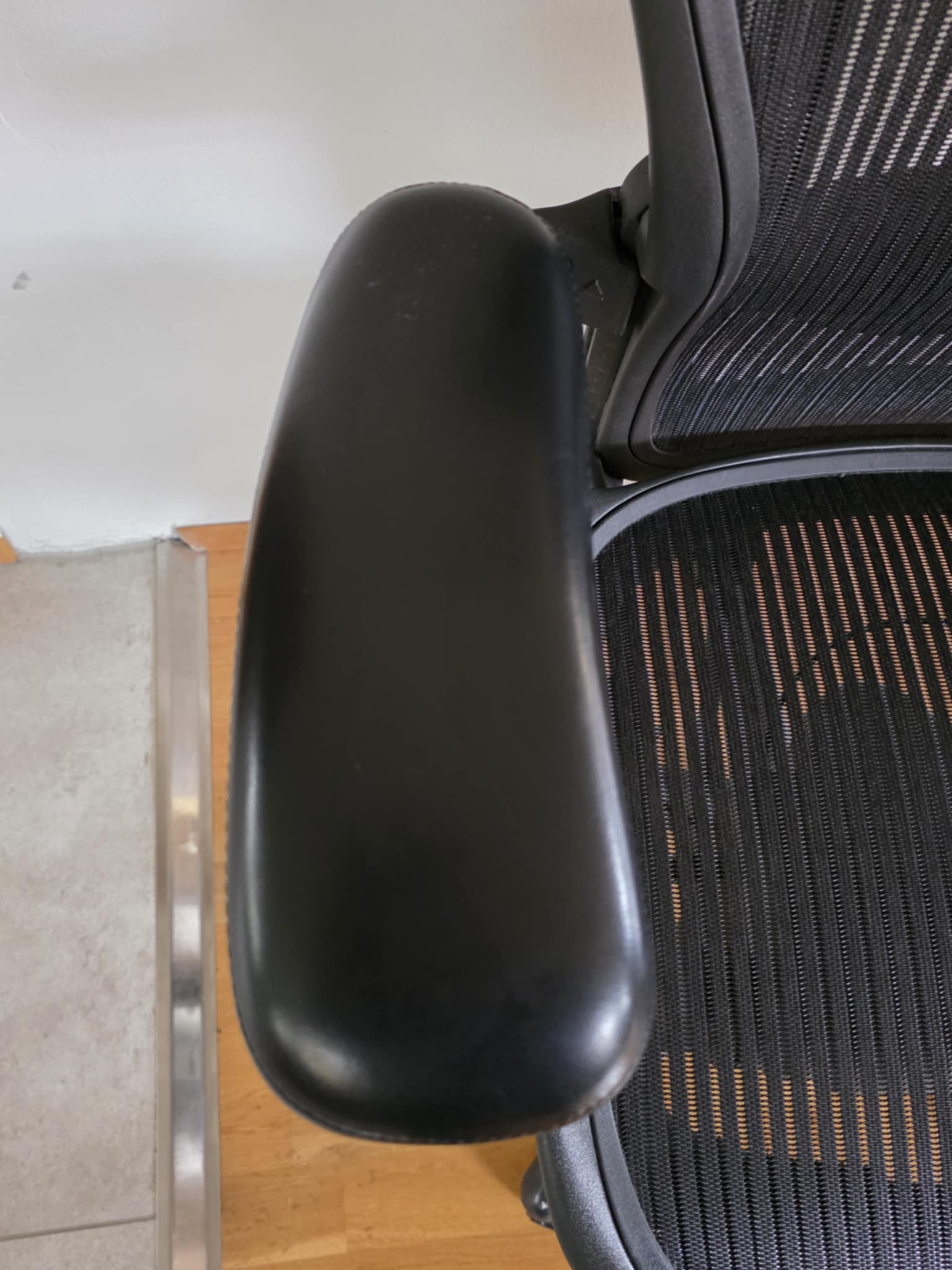 SELT / SOLD Herman Miller Aeron, B stærð 5