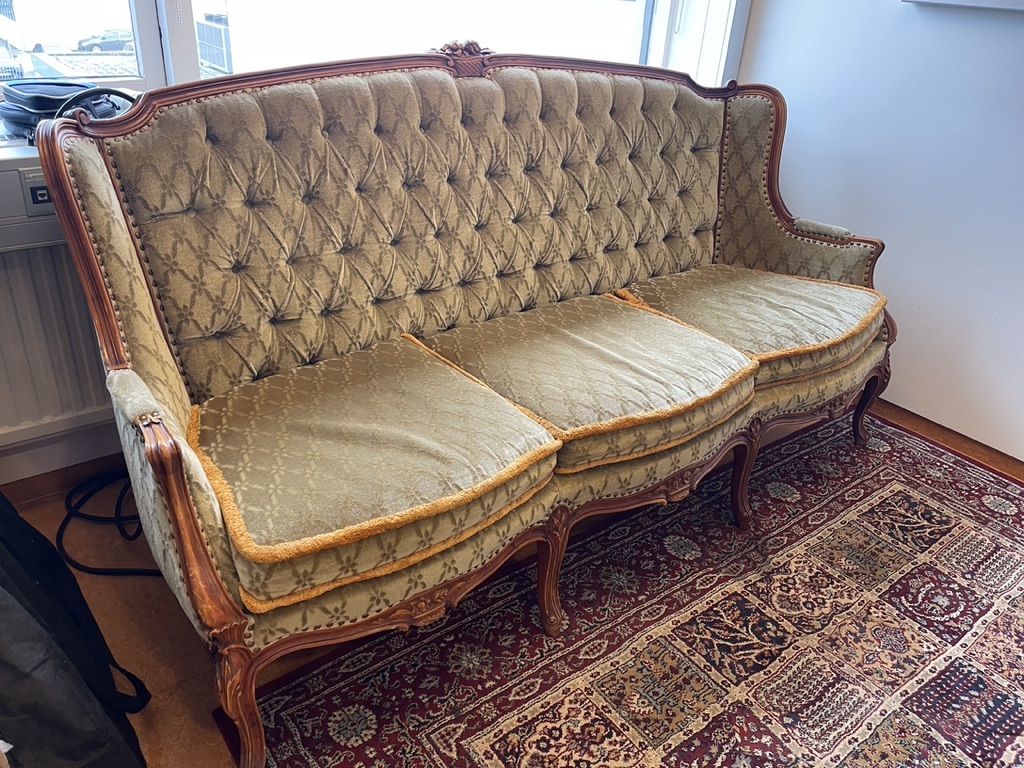 SELT / SOLD - Gullfallegur sófi