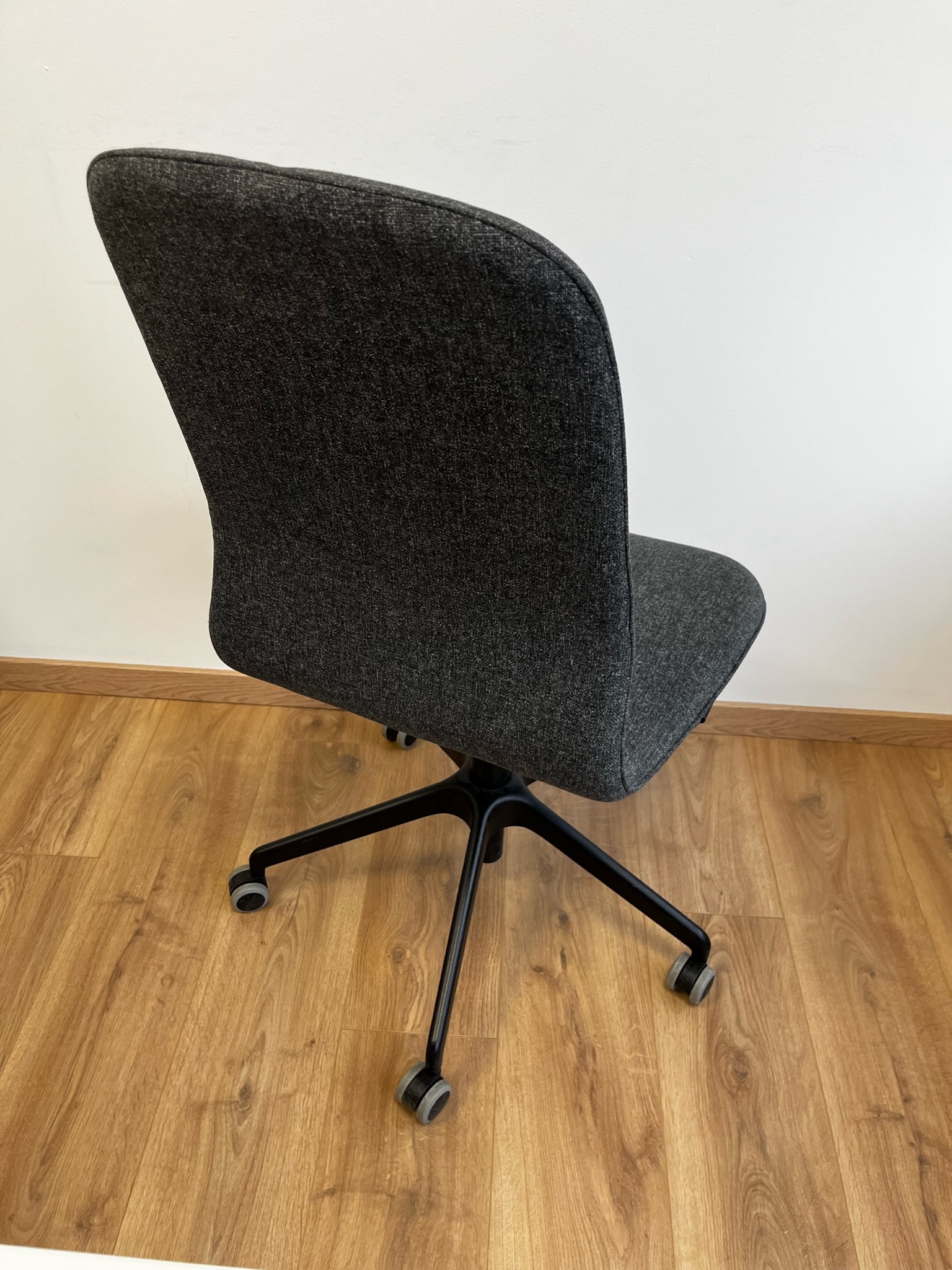 SELT / SOLD Fundarstólar á hjólum frá IKEA - 4 stk til 5