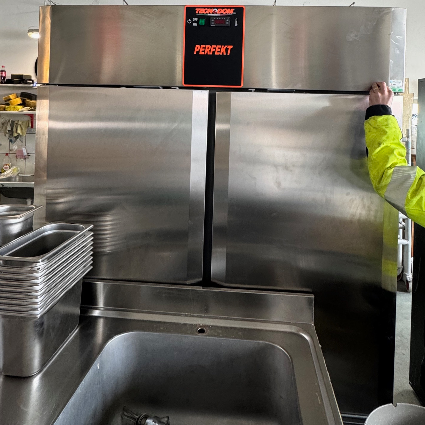 SELT / SOLD Tecnodom stálkælir frá BVT, 1400ltr. - 900 Vestmannaeyjar
