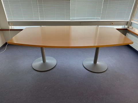 SELT / SOLD Fundarborð frá Á. Guðmundsson, L200xB110sm., 6 til 8 manna 4