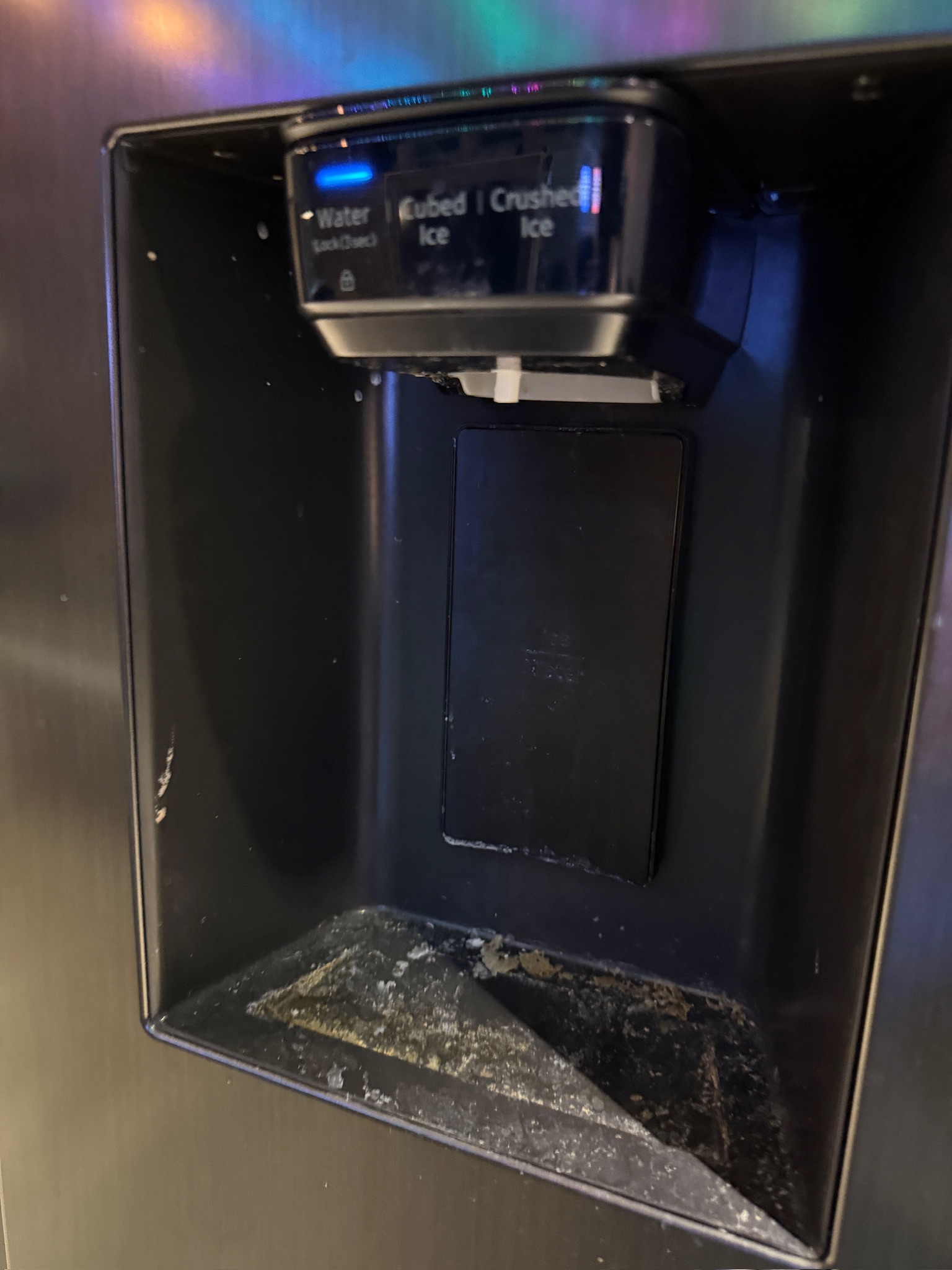 SELT / SOLD - Samsung ísskápur með frysti, H178sm. 3