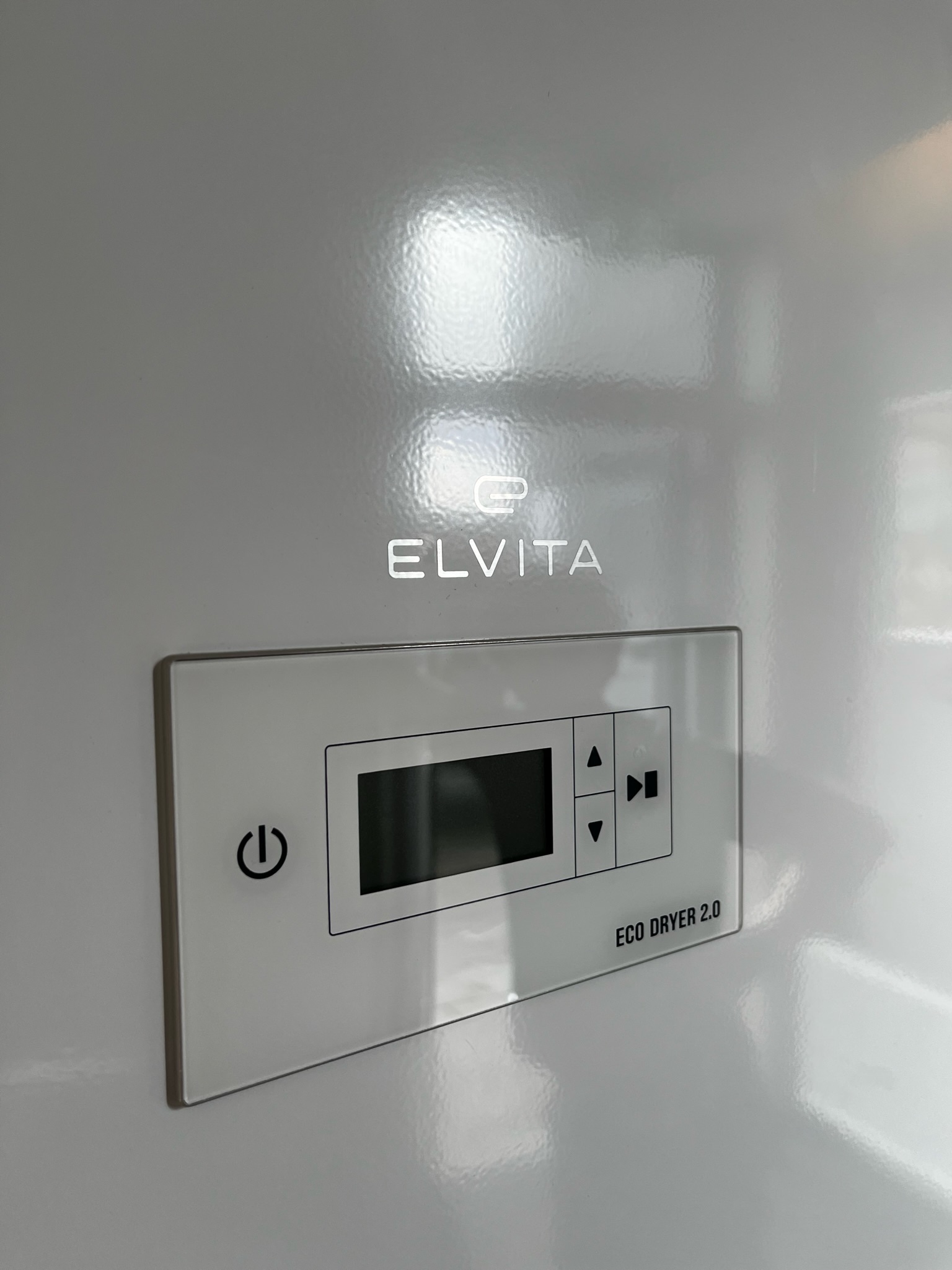 SELT / SOLD Elvita þurrkskápur - Sem nýr 5