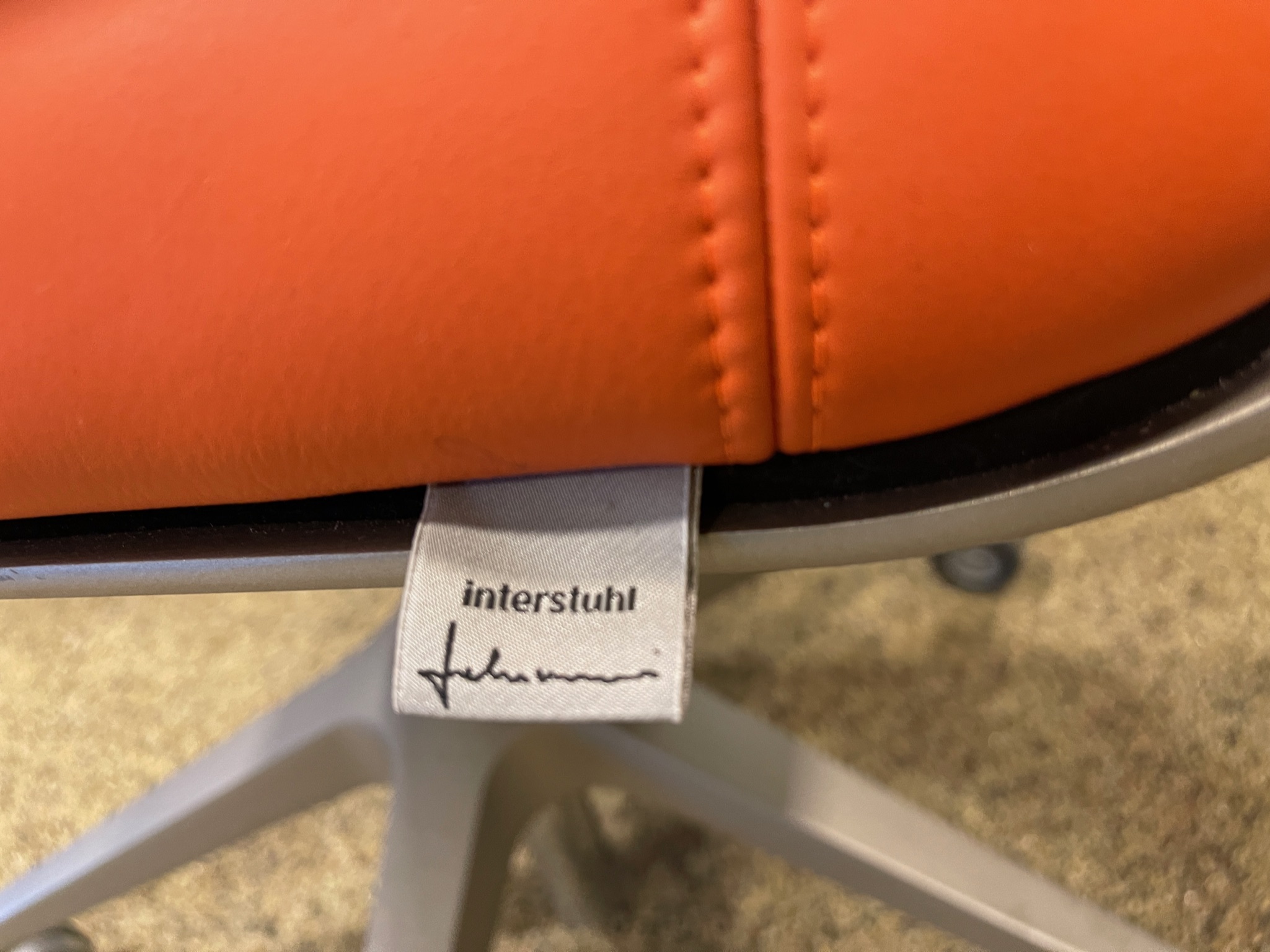 SELT / SOLD Einstakir Interstuhl fundarstólar frá Pennanum (5 stk.) 11