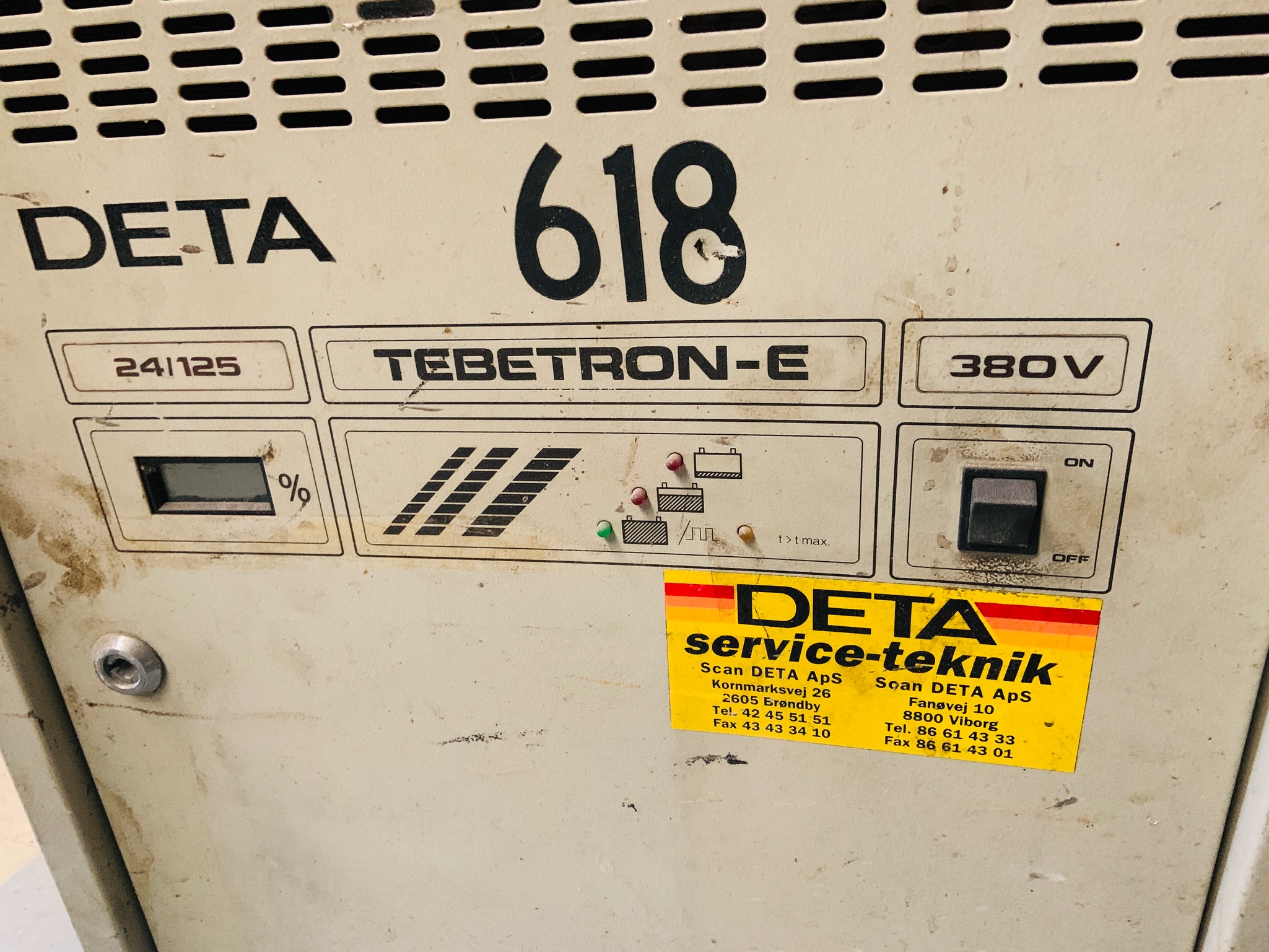 Selt - DETA 618 Tebetron-e hleðslustöð fyrir lyftara 2
