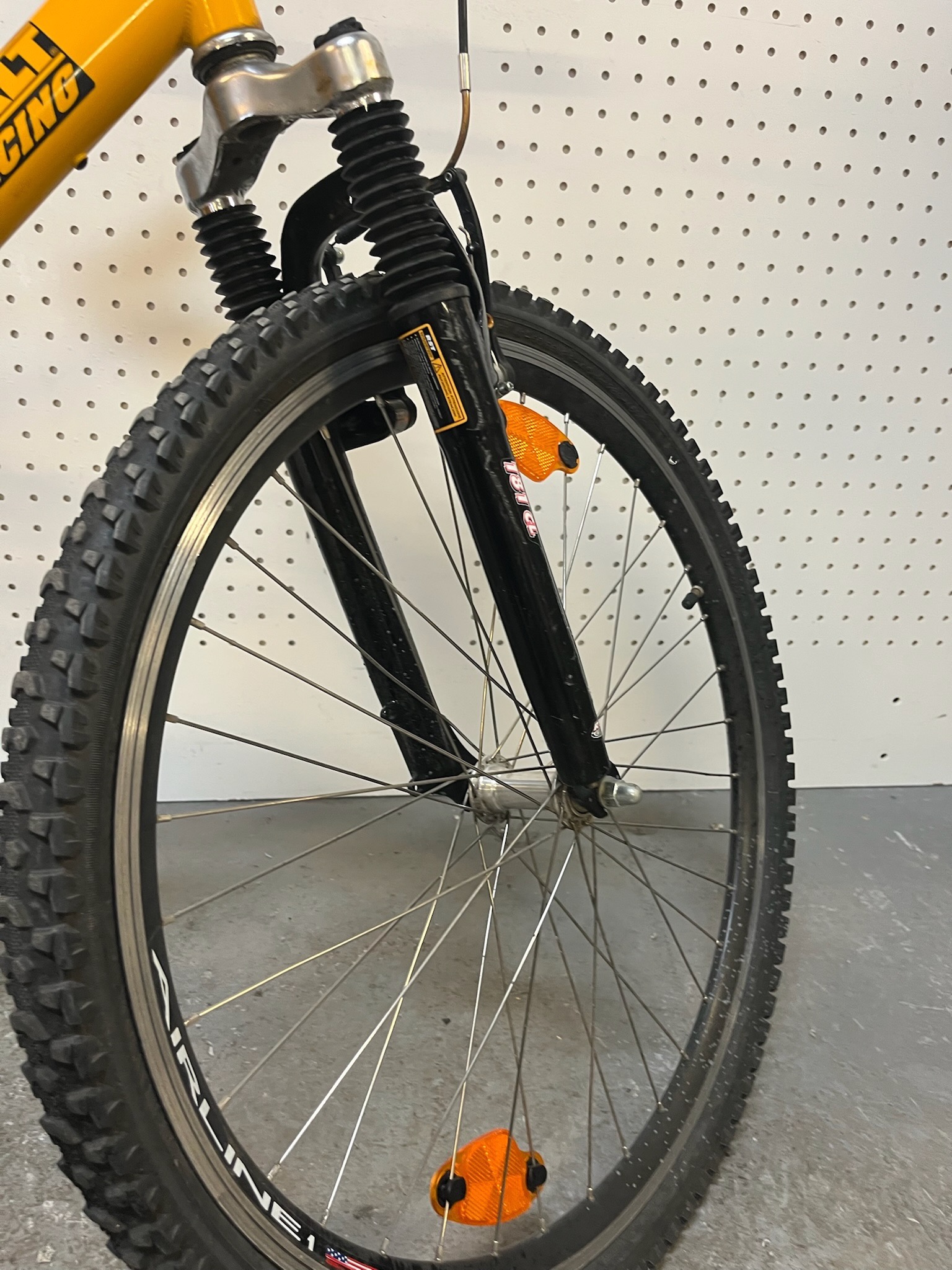 SELT / SOLD DeWalt fjallahjól XRP-3 - 26", 21 gíra 8