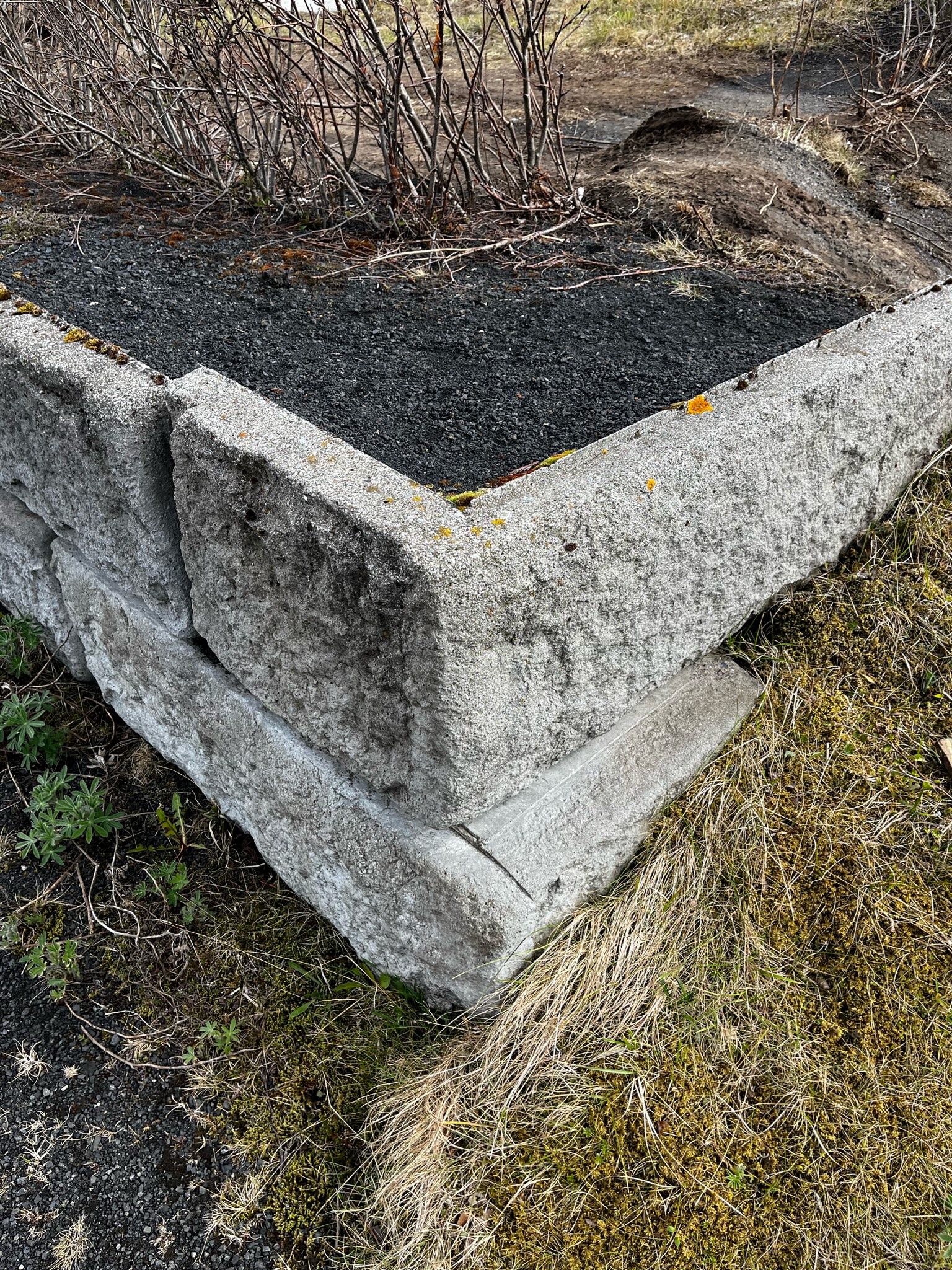 SELT / SOLD - Hleðslusteinn - Recon frá Steypustöðin 9