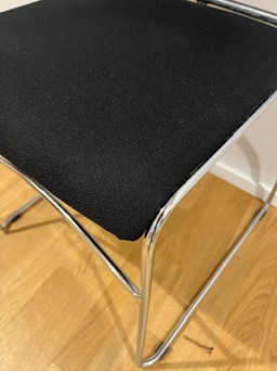 SELT / SOLD Taustólar svartir frá Á. Guðmundsson 6